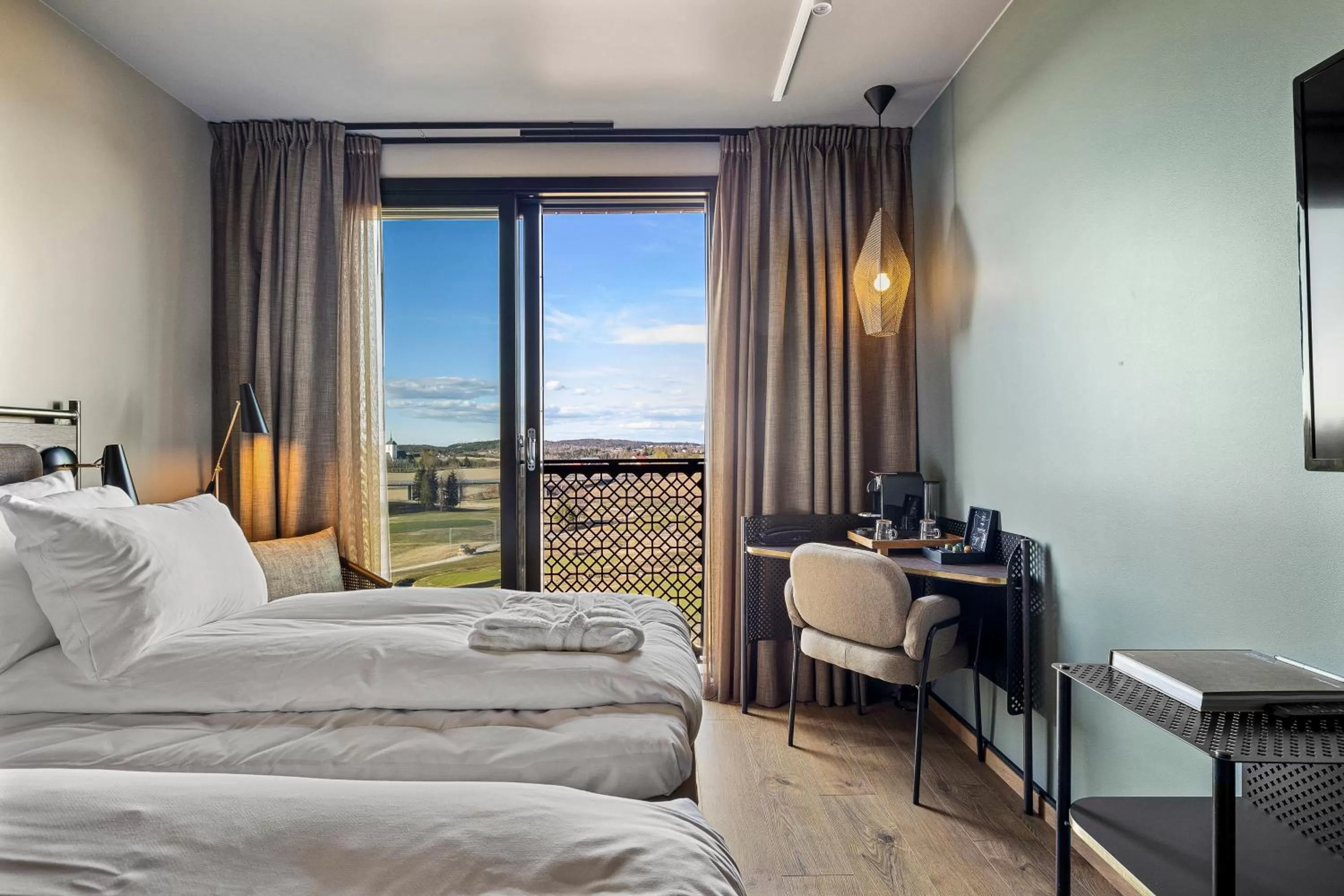 Bed in Lily Country Club