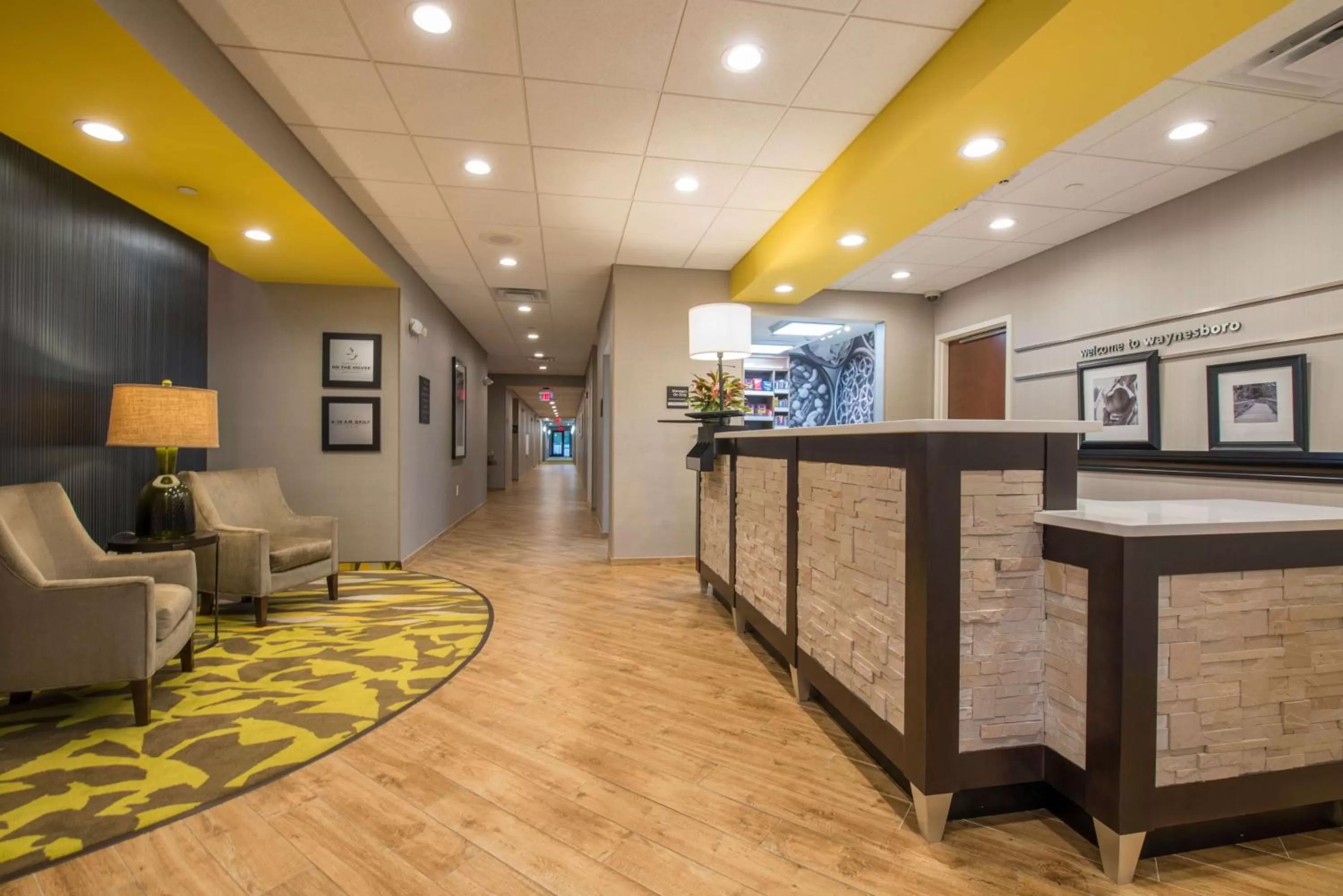 Lobby or reception in Hampton Inn Waynesboro
