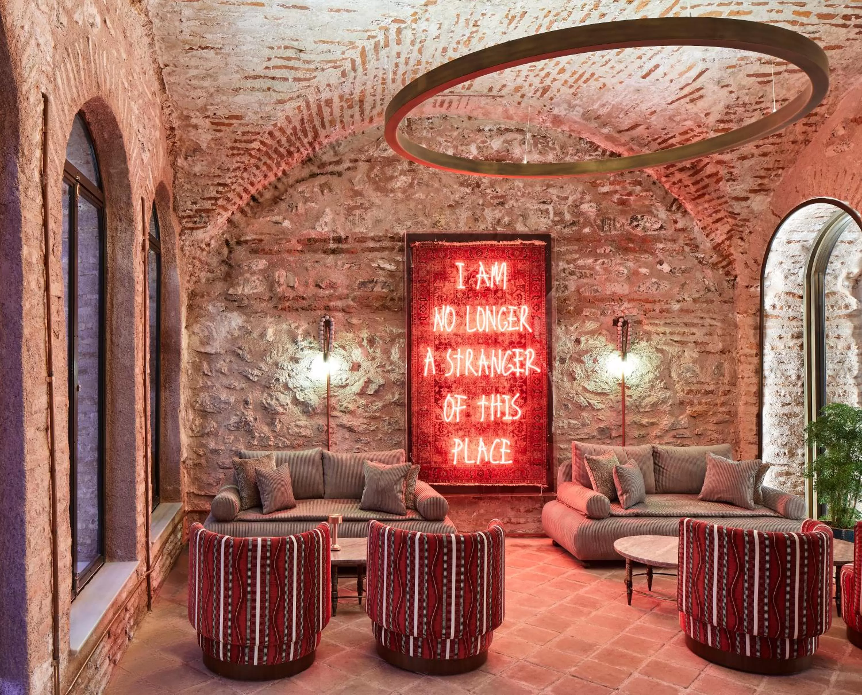 Restaurant/places to eat in Six Senses Kocatas Mansions