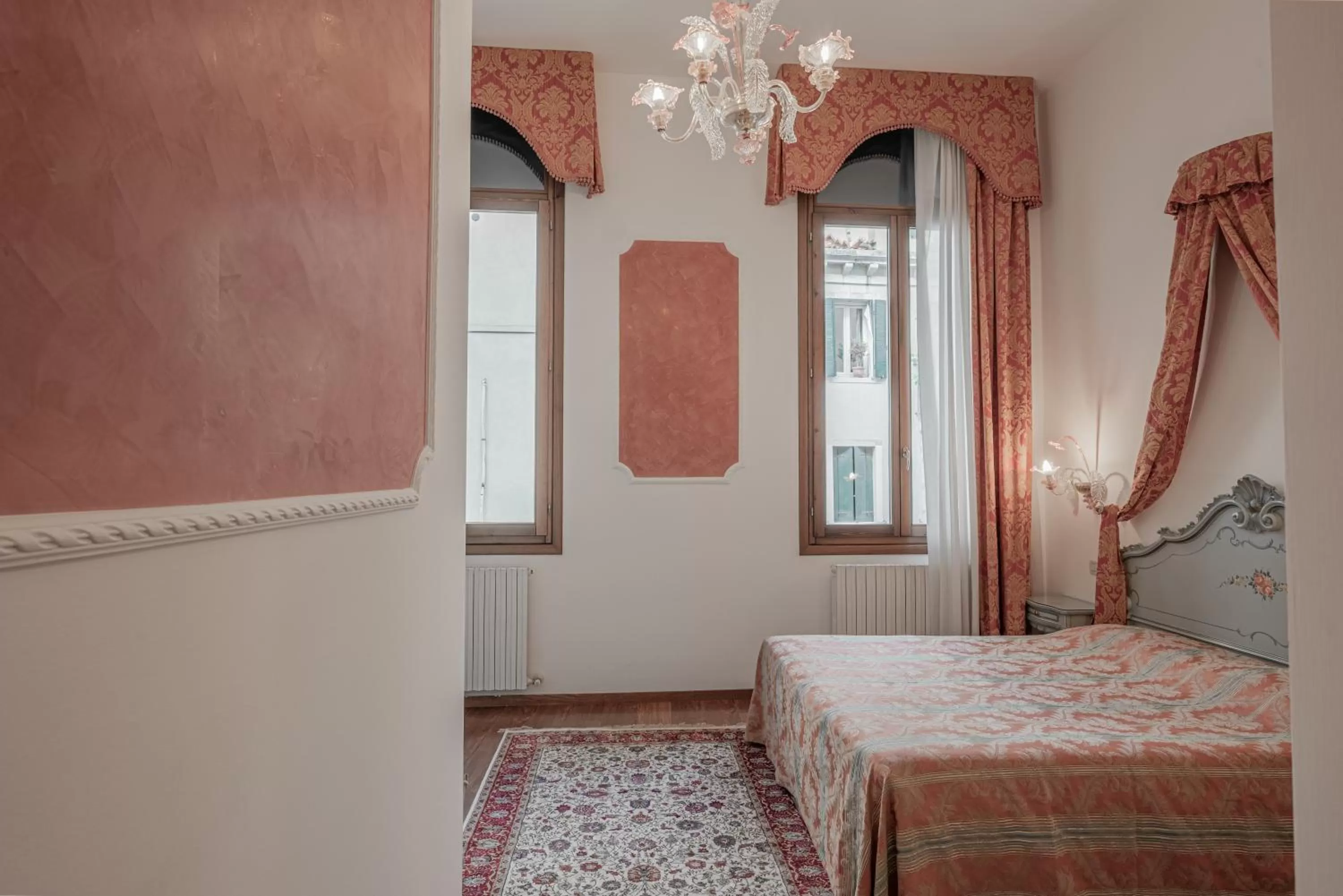 Photo of the whole room, Bed in Hotel al Sotoportego