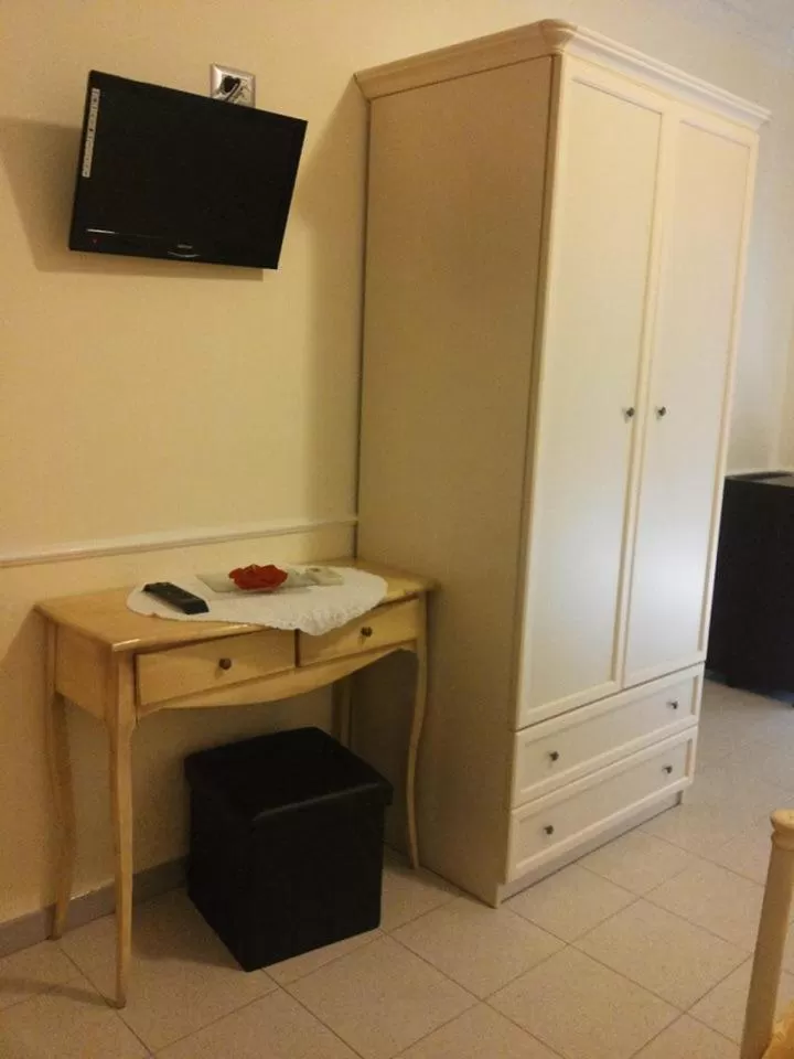 Decorative detail in Punto Verde