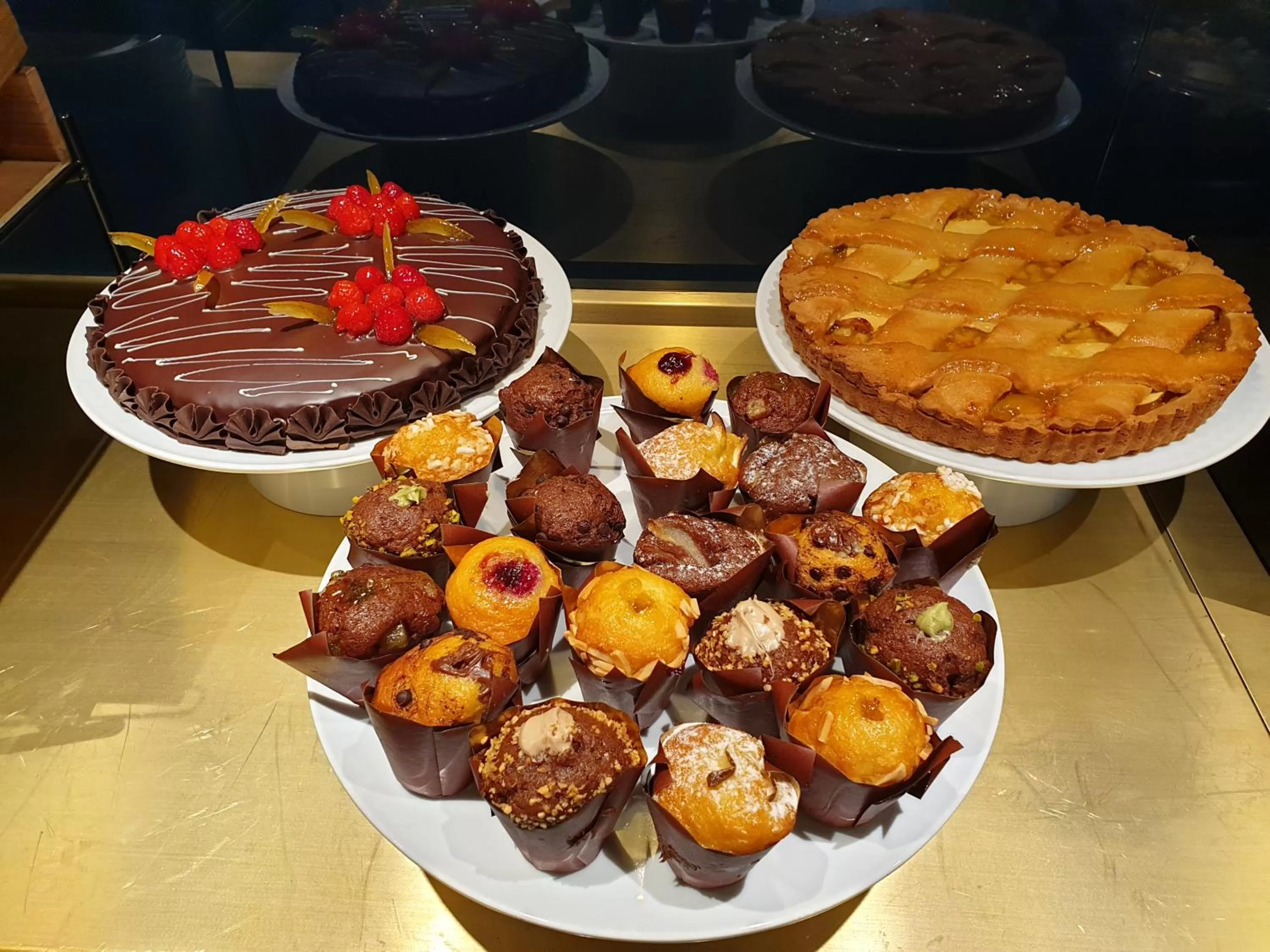 Food and drinks in Bianca Maria Palace Hotel