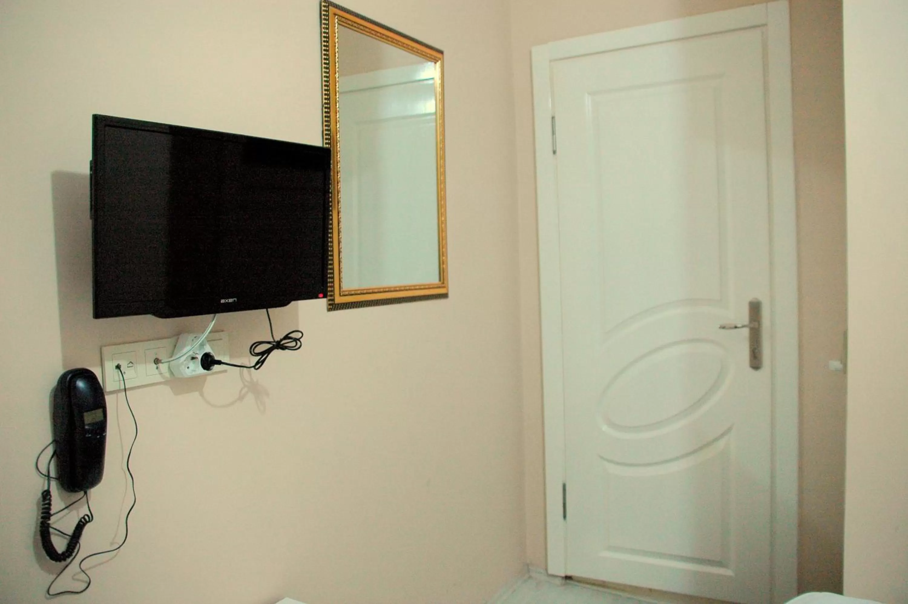 Decorative detail in Tolga Hotel