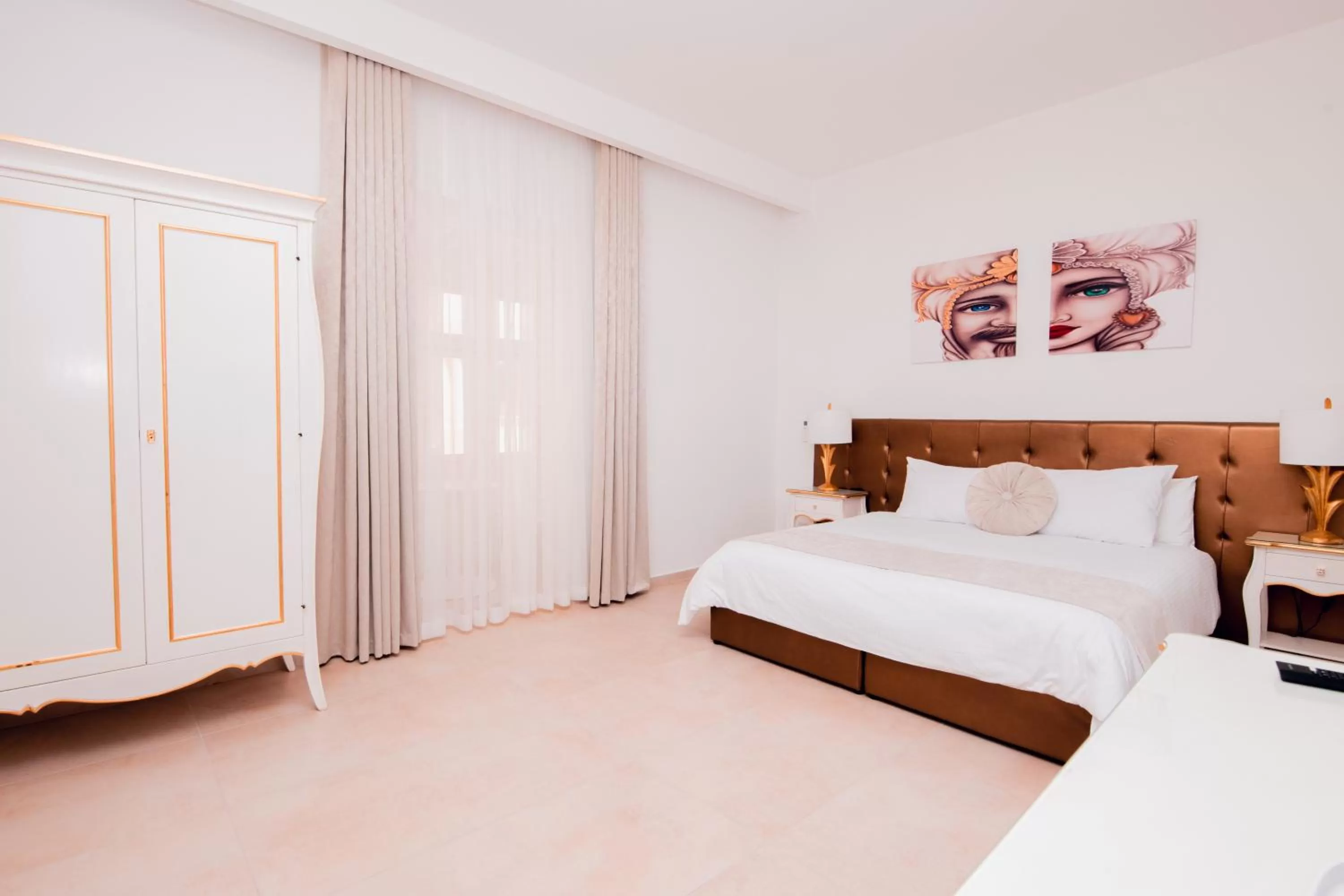 Bed in Giorgio Boutique Hotel