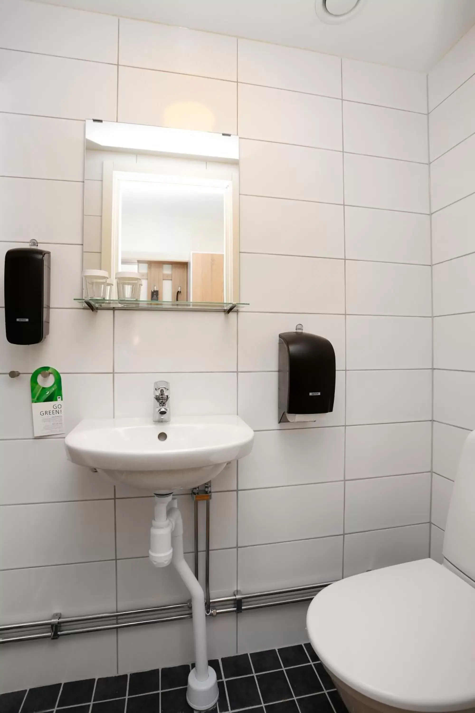 Classic King Room - single occupancy in Almnäs Park Hotel Classic King Room - single occupancy in Almnäs Park Hotel