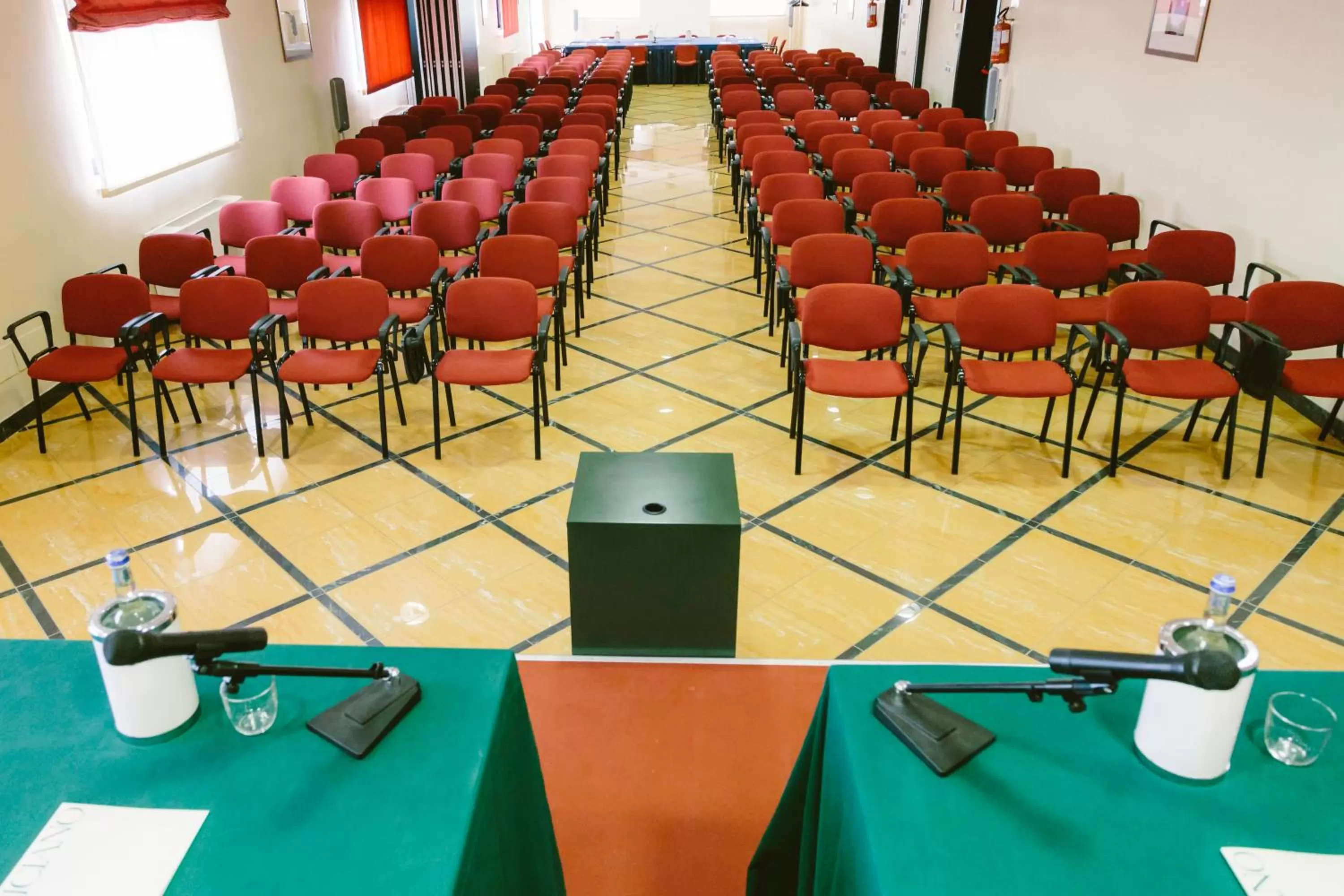 Business facilities in Hotel Residence Federiciano