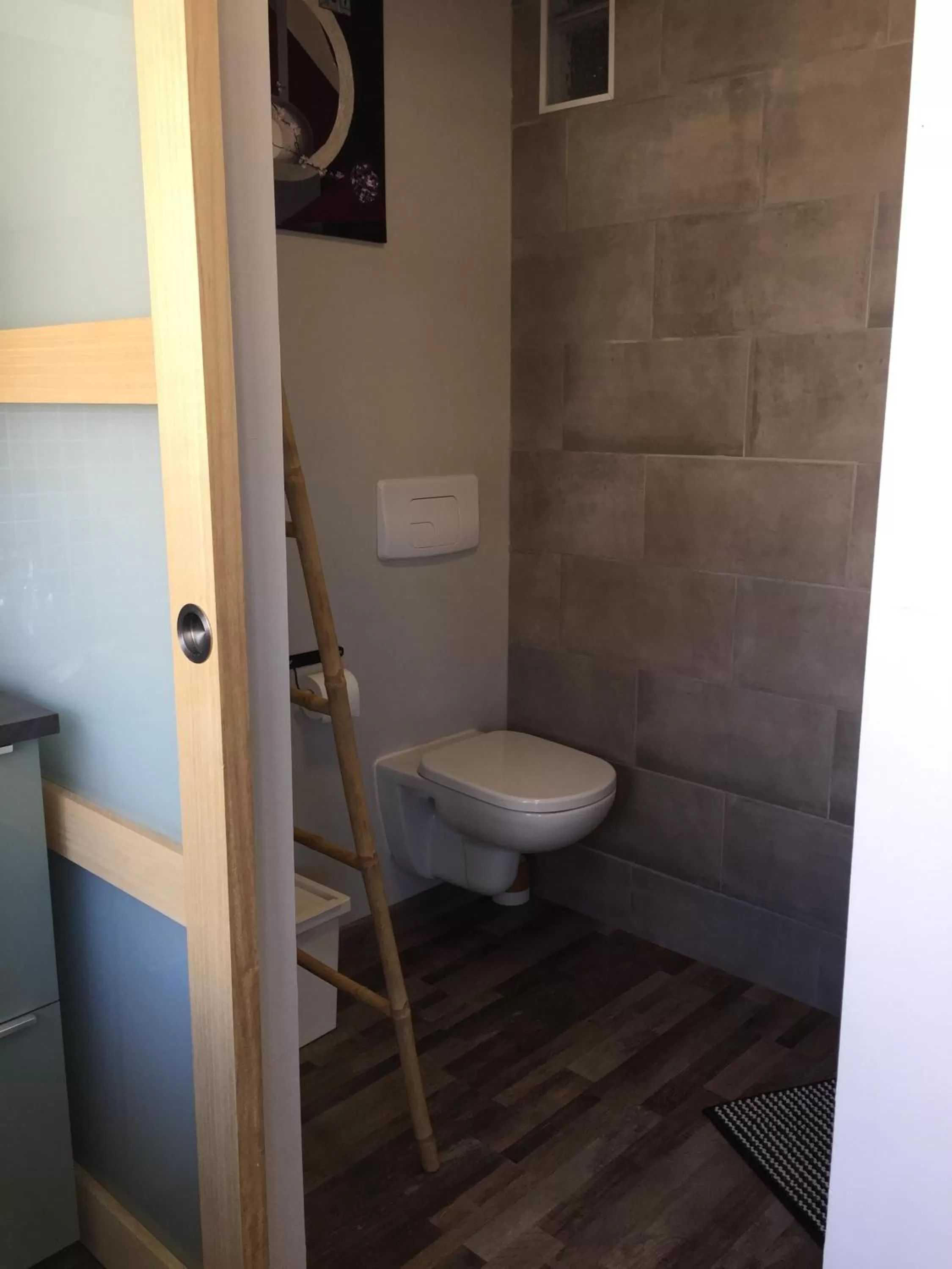 Bathroom in 1 Chambre, 1 P'tit dèj', 1 Sourire