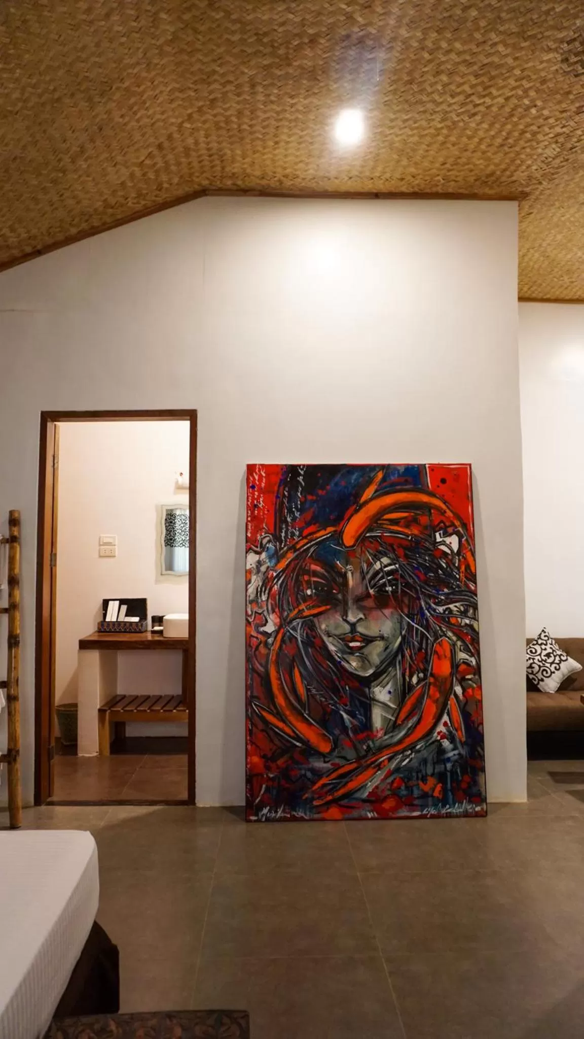 Bed in La Colonial Resort