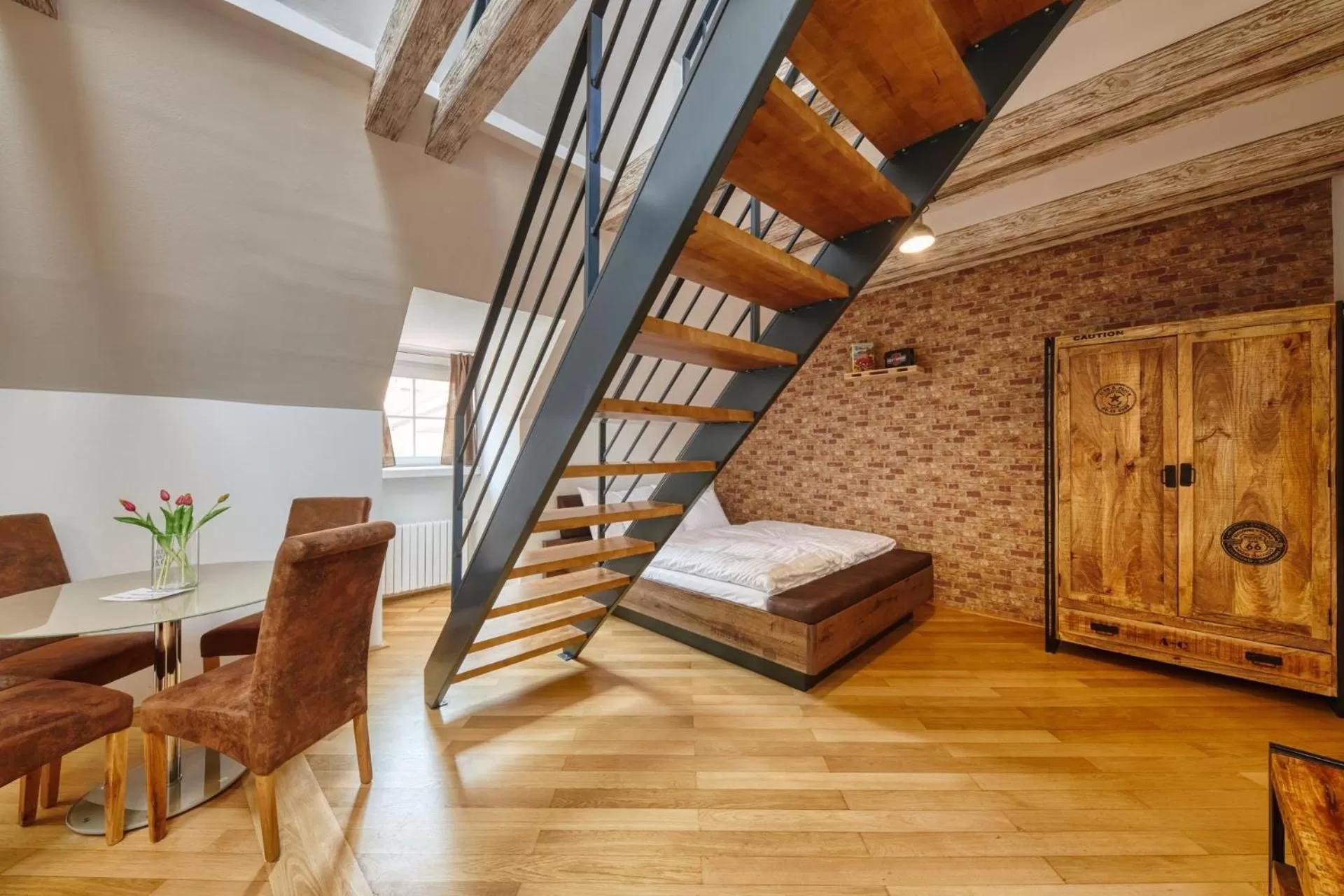 Dining area in Aapartamentoos