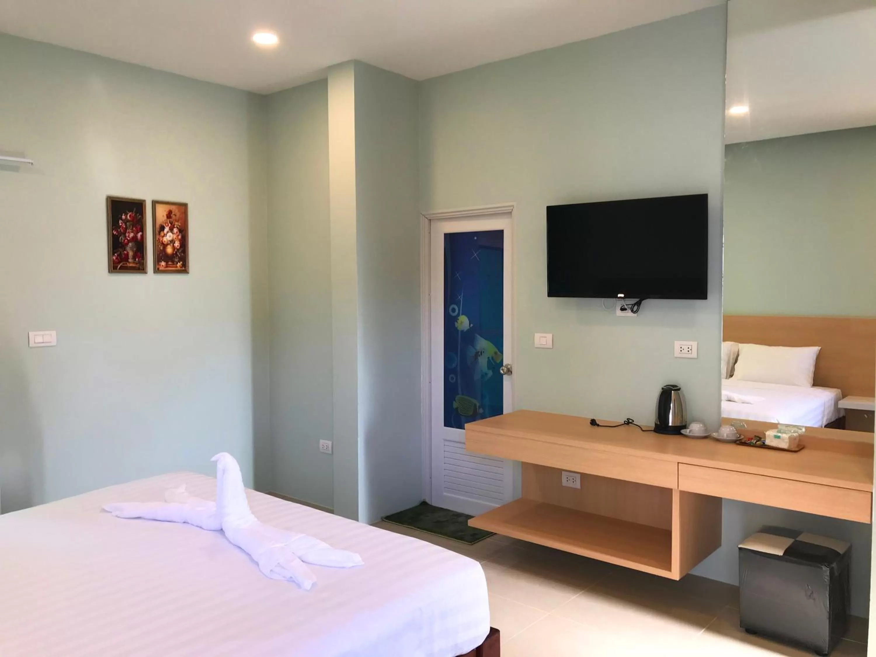 Bed in Sea-Sun Bungalow & Resort