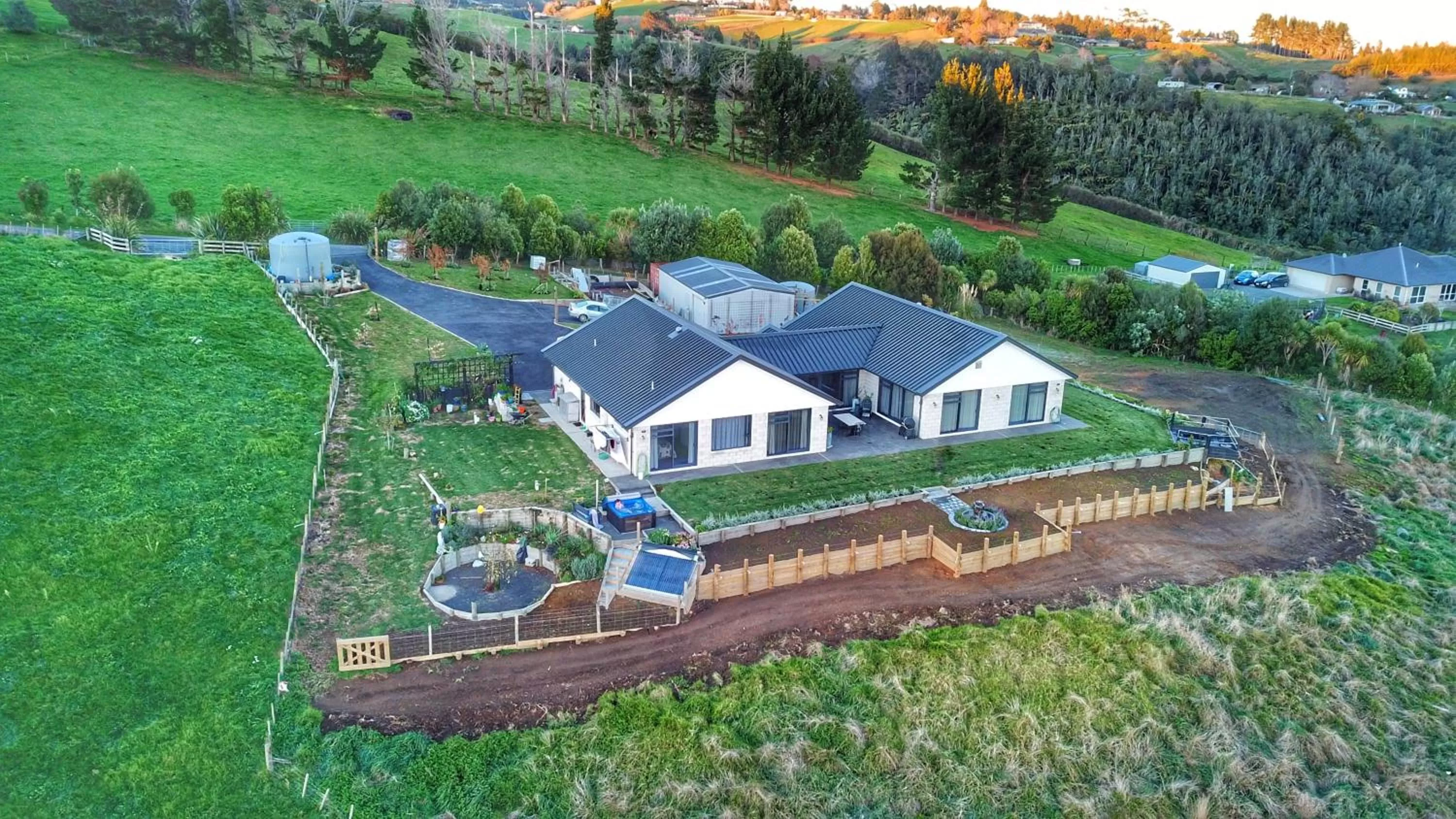 Bird's eye view, Bird's-eye View in Arohanui Rural Retreat B&B