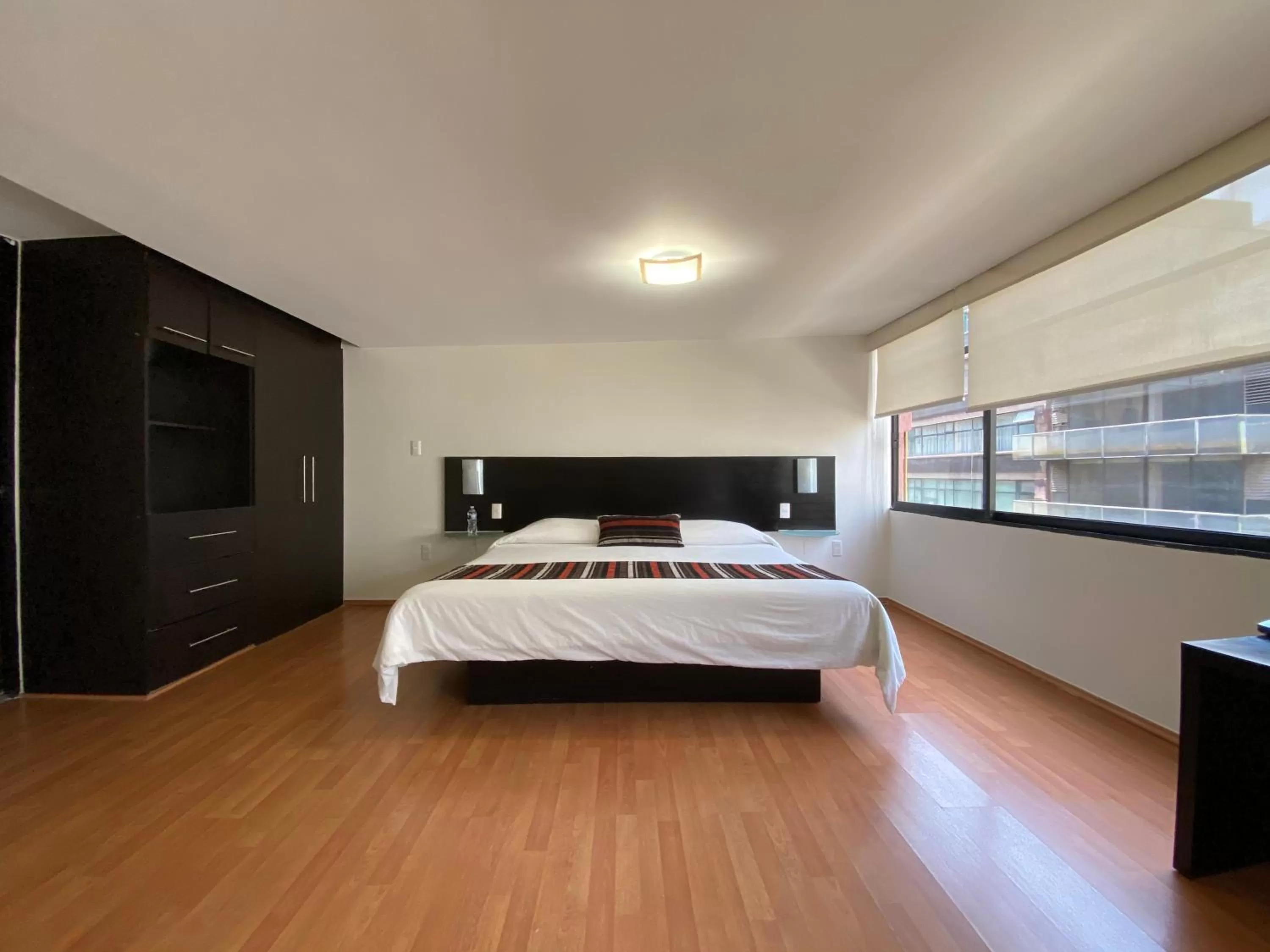 Bed in Grupo Kings Suites -Platon 436