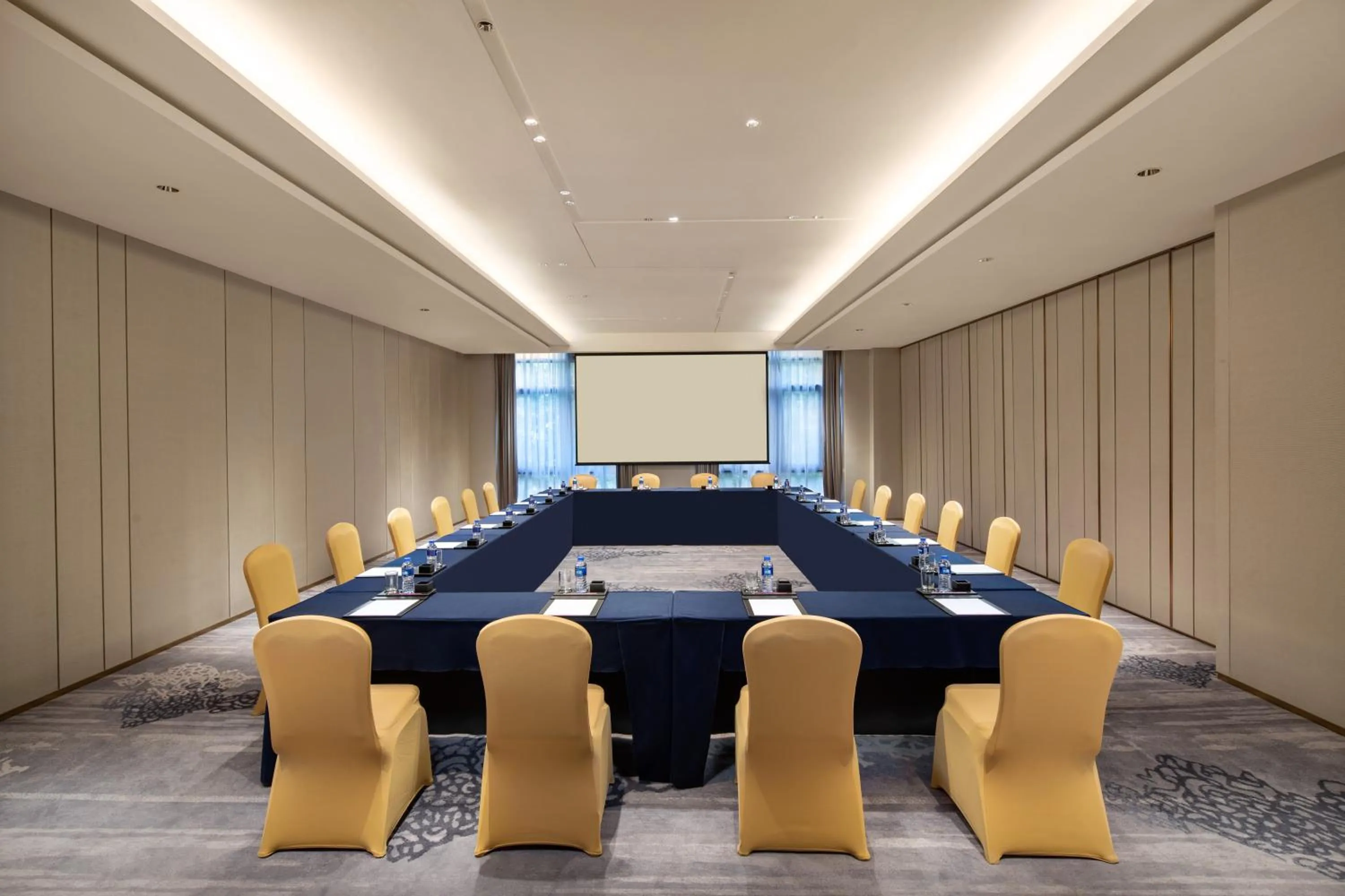 Business facilities in Crowne Plaza Fuzhou South by IHG