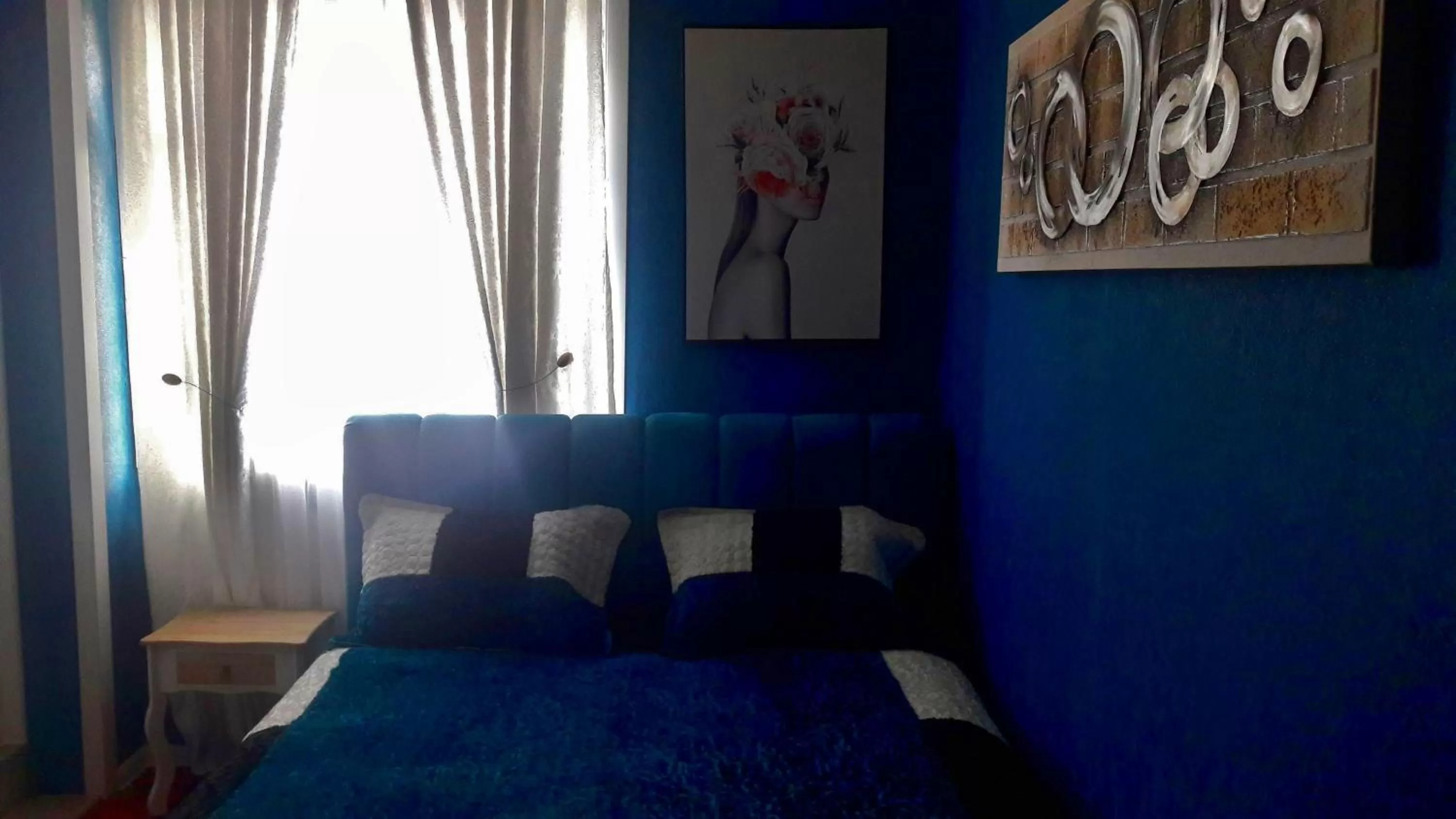 Bed in Hotel Lilo near Airport