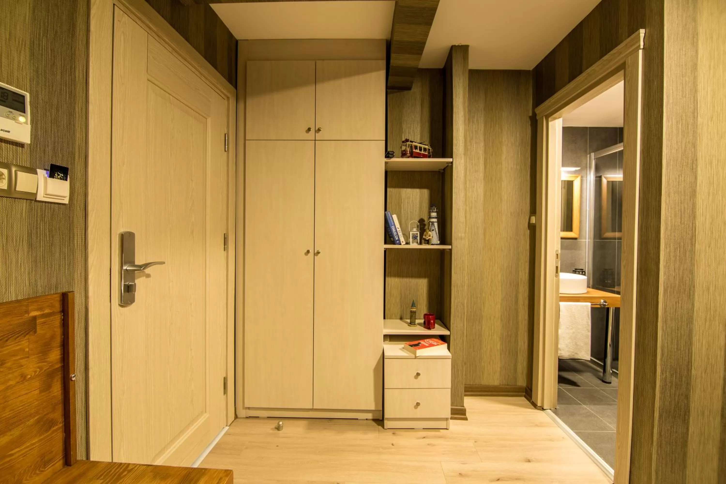 Decorative detail in Kuzen Otel