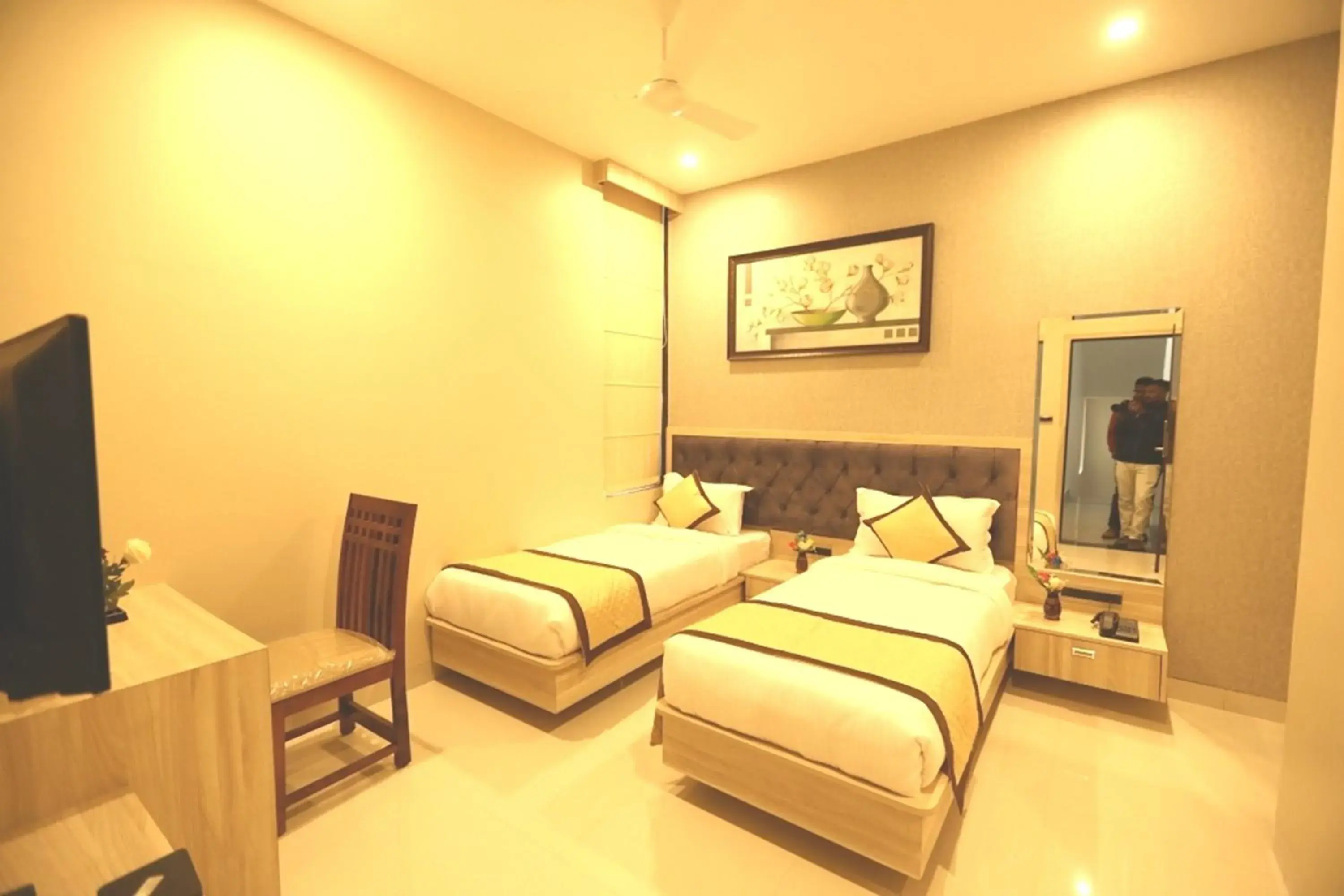 Standard Twin Room in Pine Regency Standard Twin Room in Pine Regency