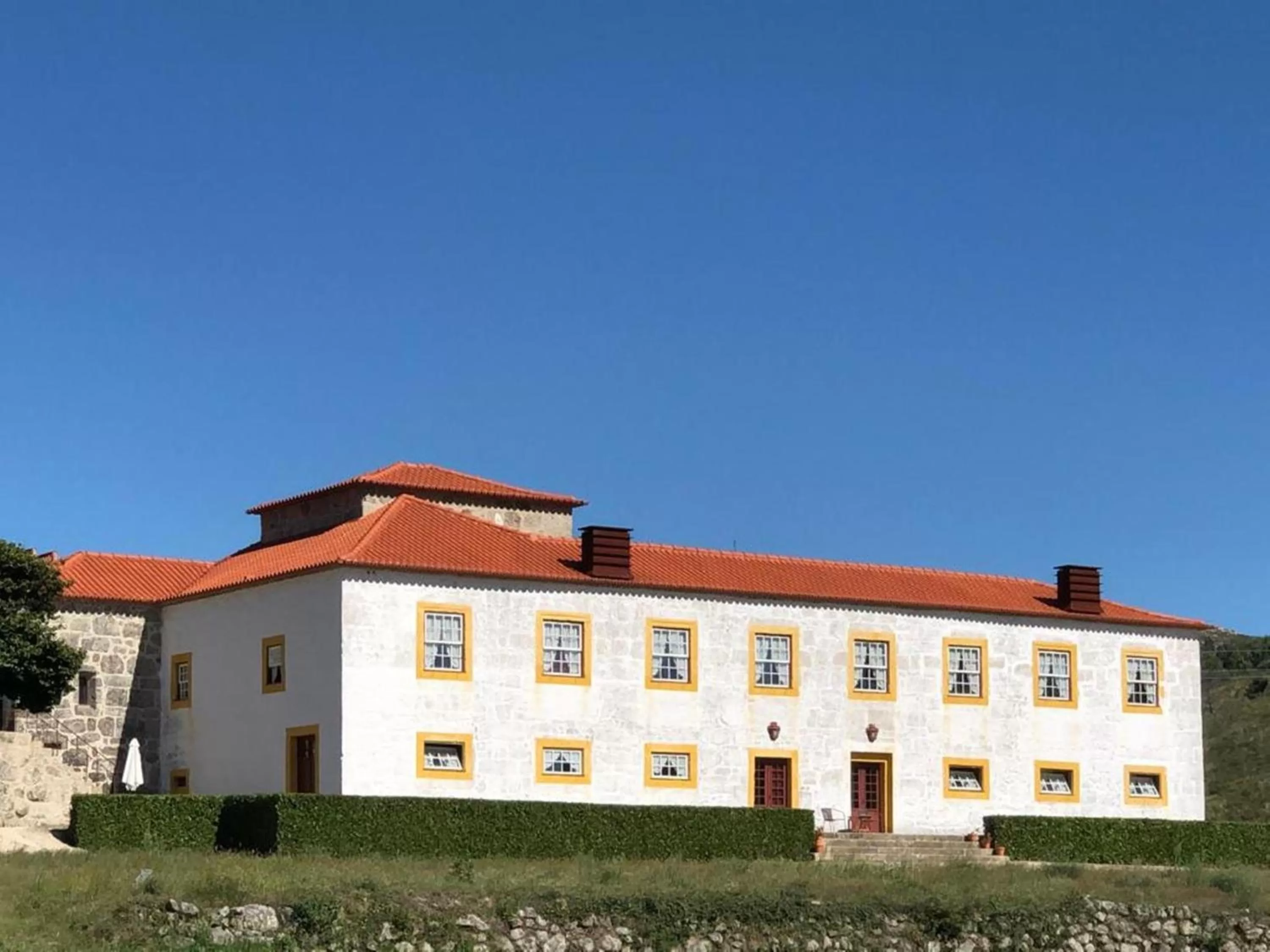Property building in Casa da Portela de Sampriz