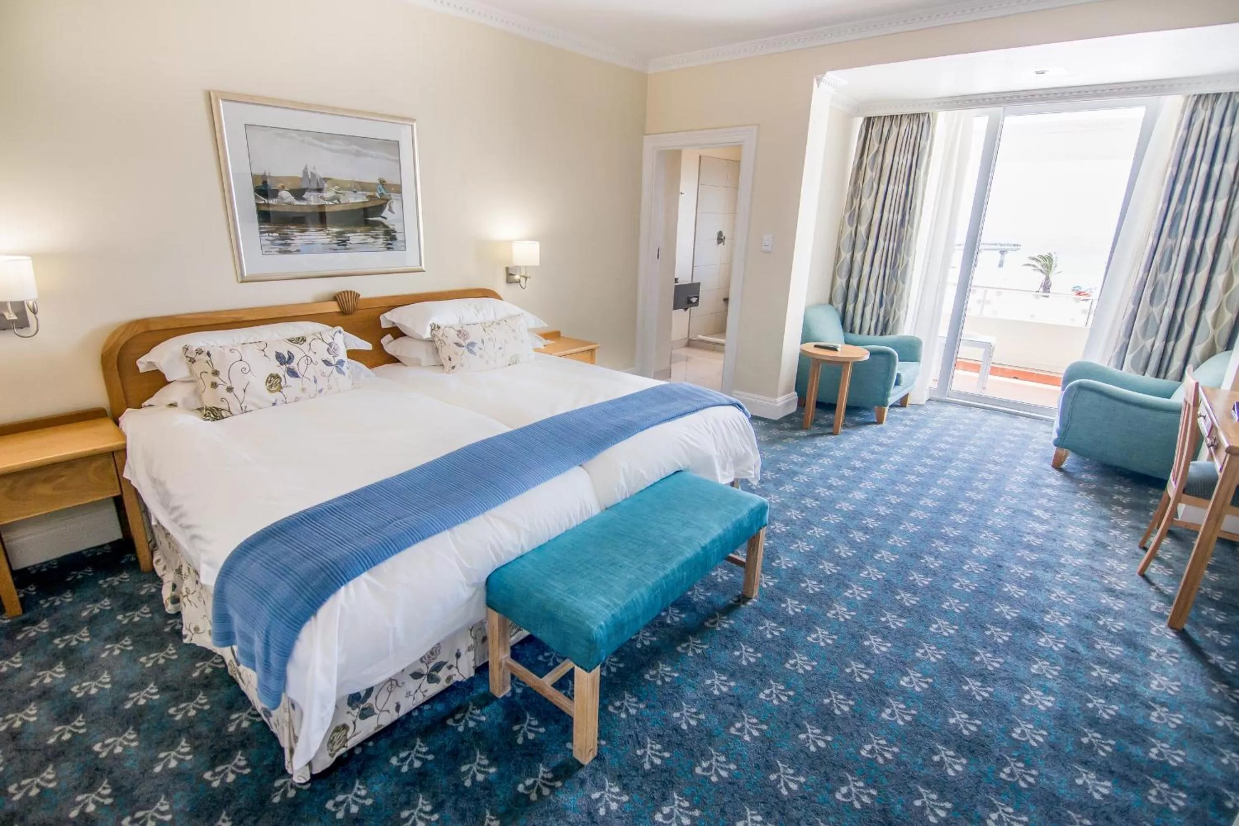 Bedroom, Bed in The Beach Hotel