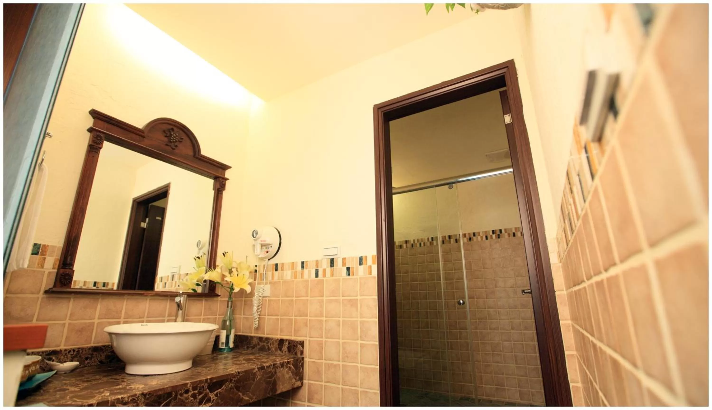 Bathroom in Errantry Lodge & Studio