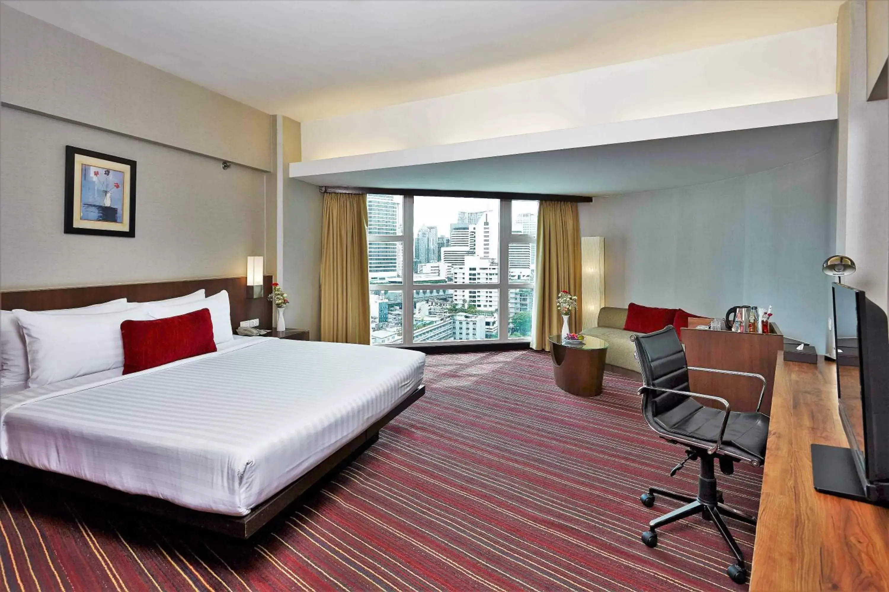 Superior Double Bed Sky Wing in Ambassador Hotel Bangkok - SHA Extra Plus Superior Double Bed Sky Wing in Ambassador Hotel Bangkok - SHA Extra Plus