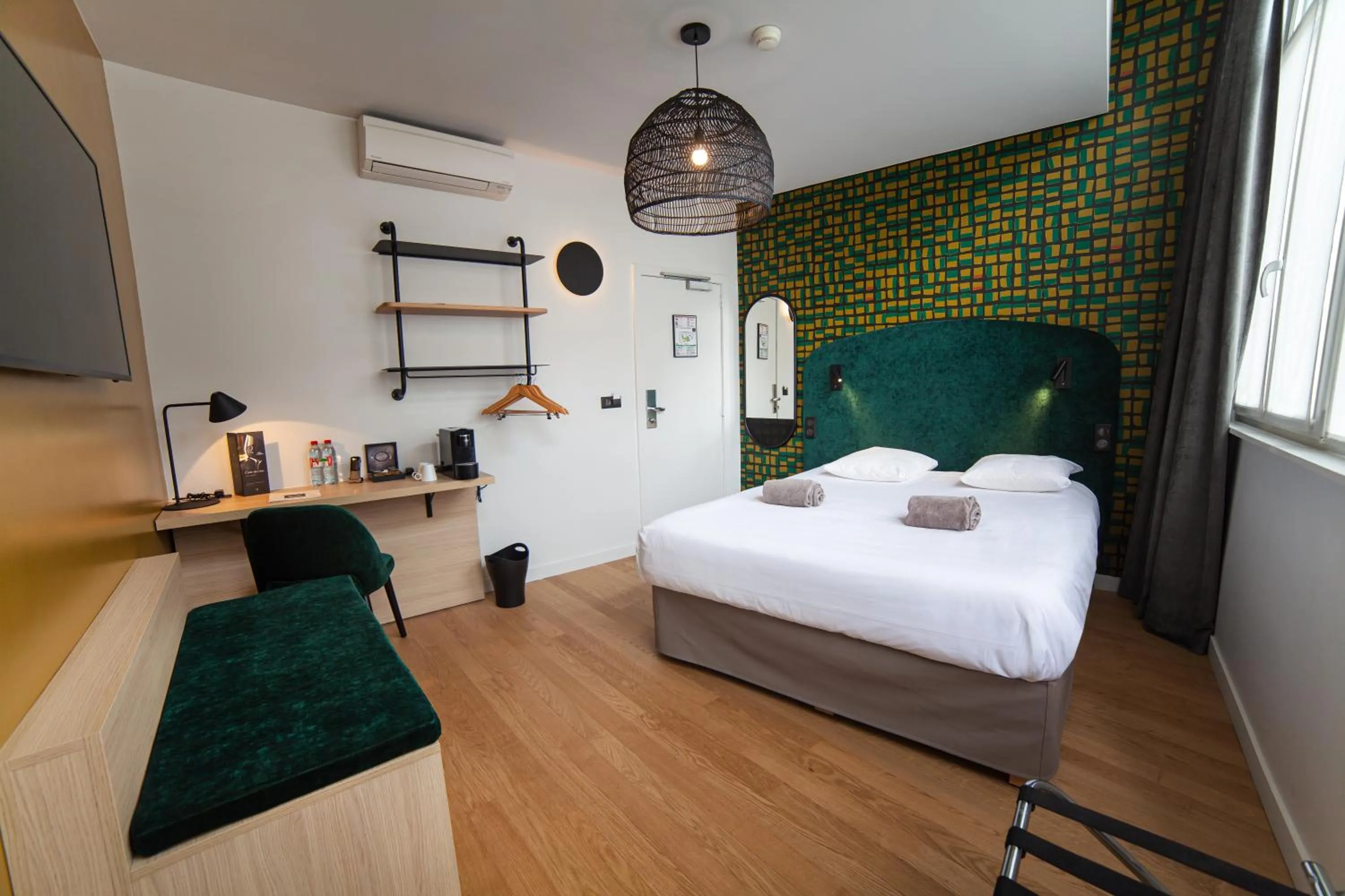 Photo of the whole room, Bed in Hotel Kanaï