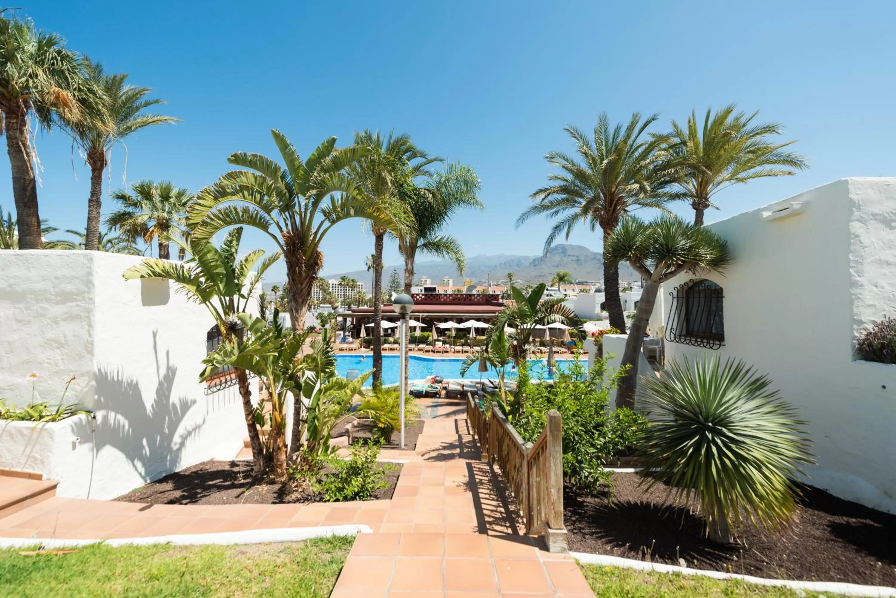 Patio in HD Parque Cristobal Tenerife