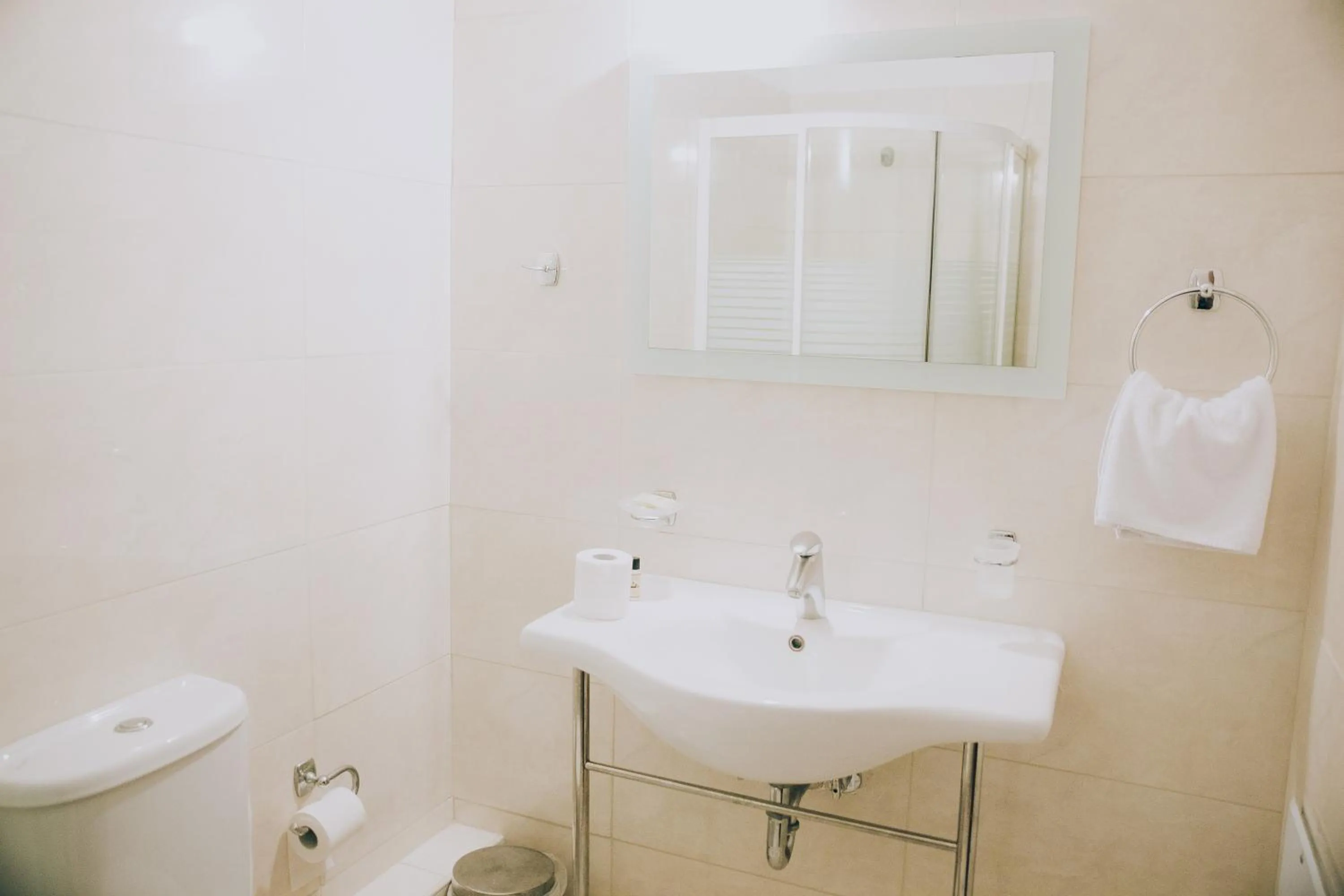 Tzaki hotel & restaurant Patras