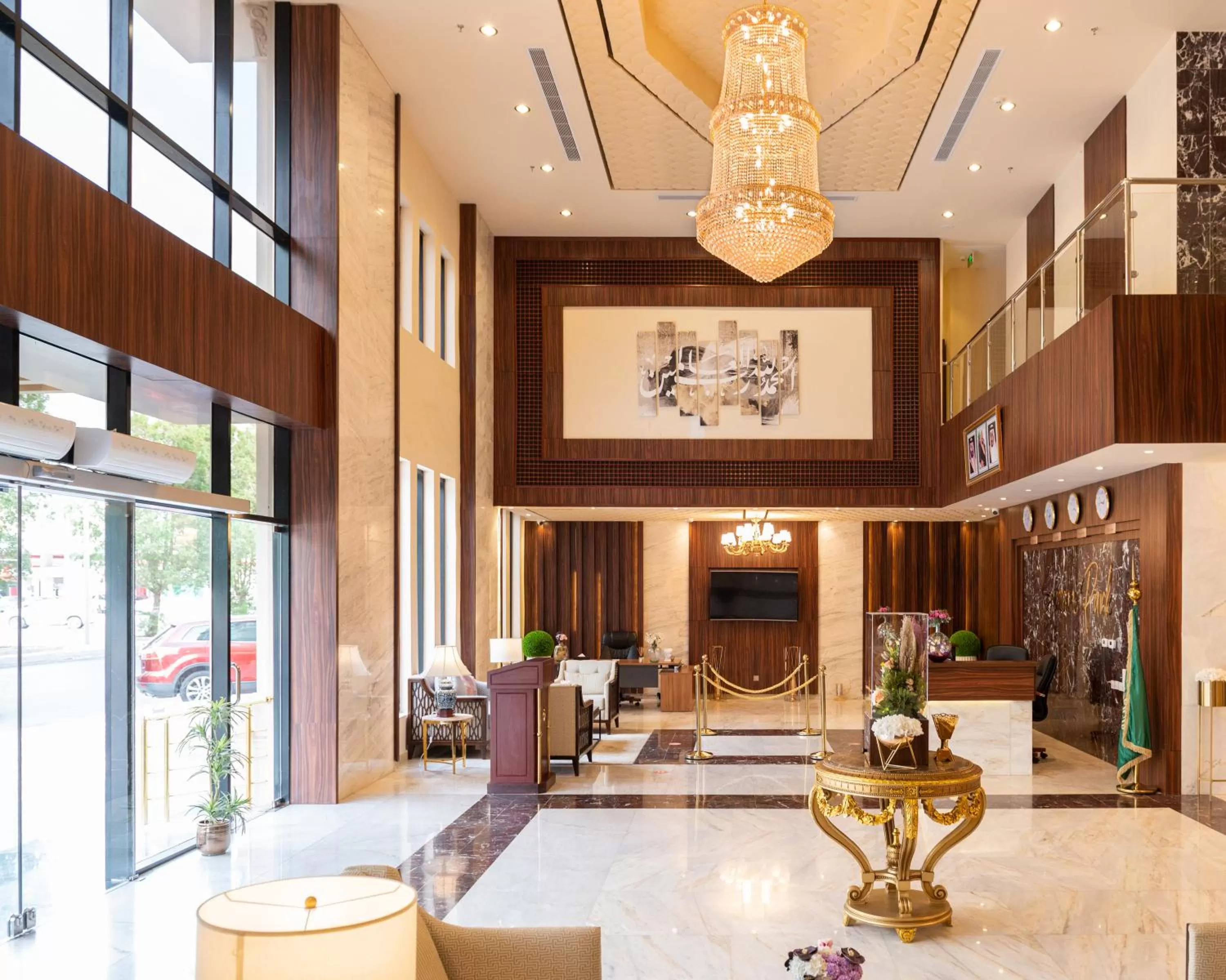 Lobby/Reception in Seasons Park Hotel