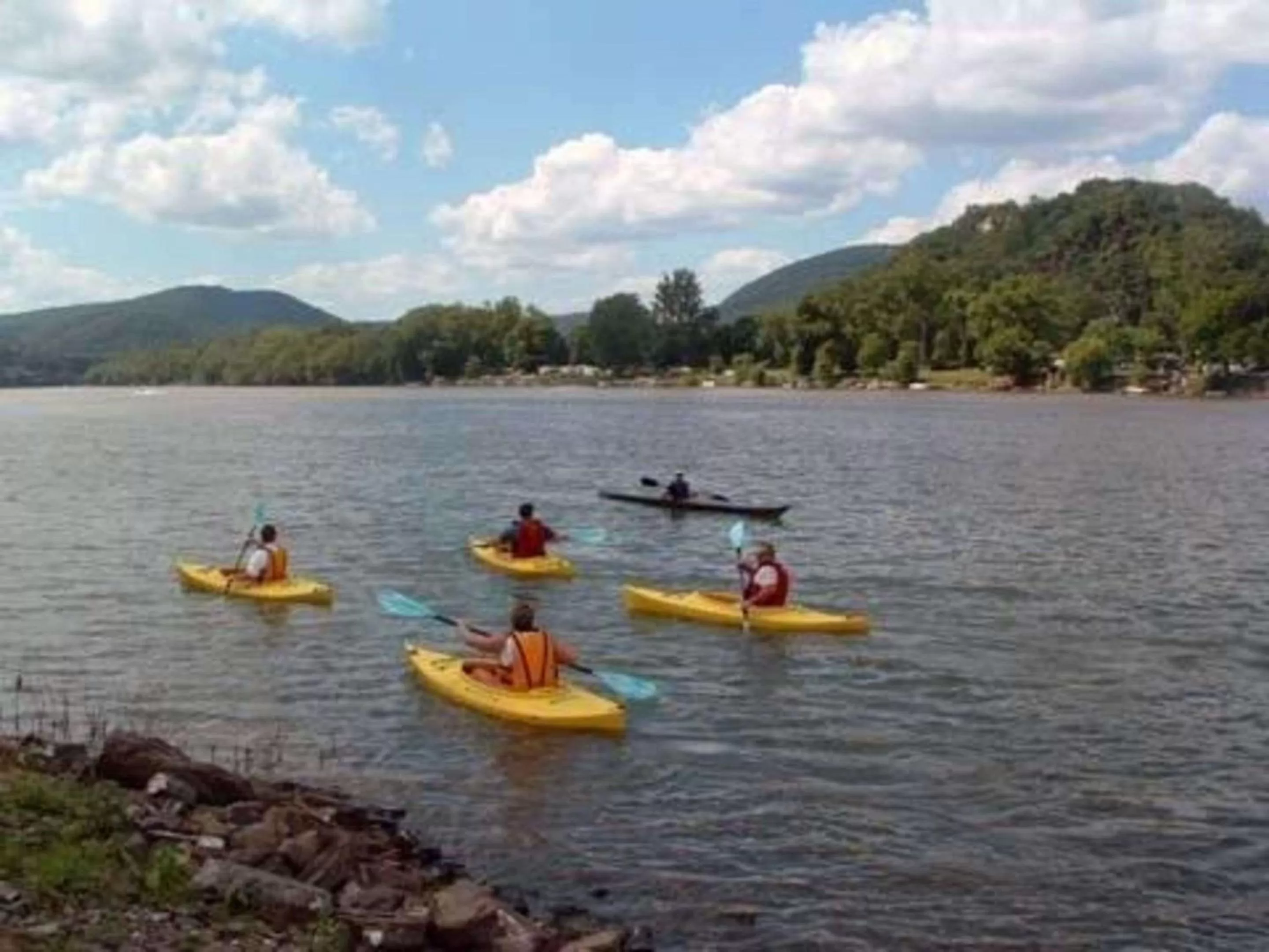 Off site in Quality Inn Mill Hall - Lamar