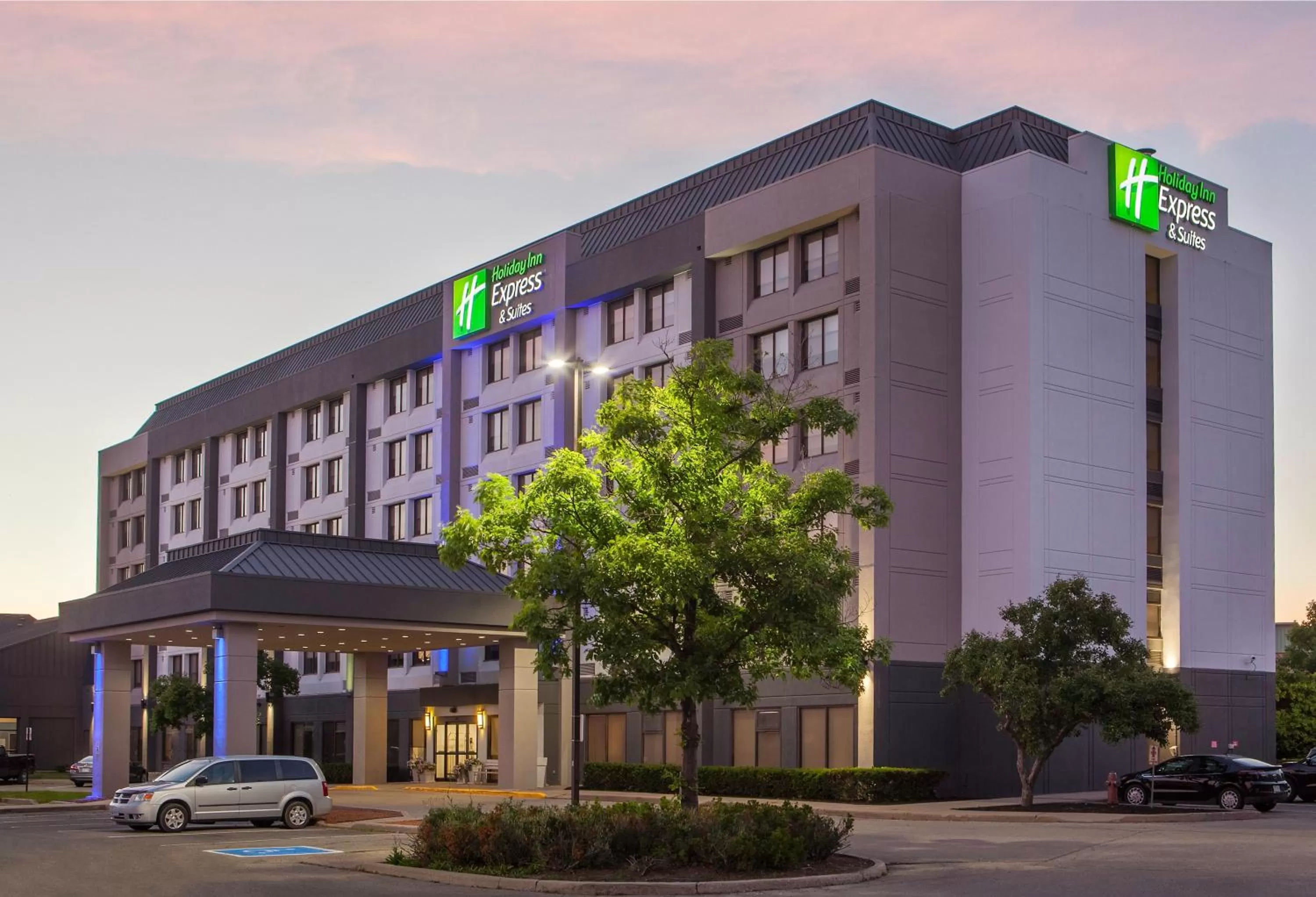Property building in Holiday Inn Express & Suites Mississauga-Toronto Southwest by IHG