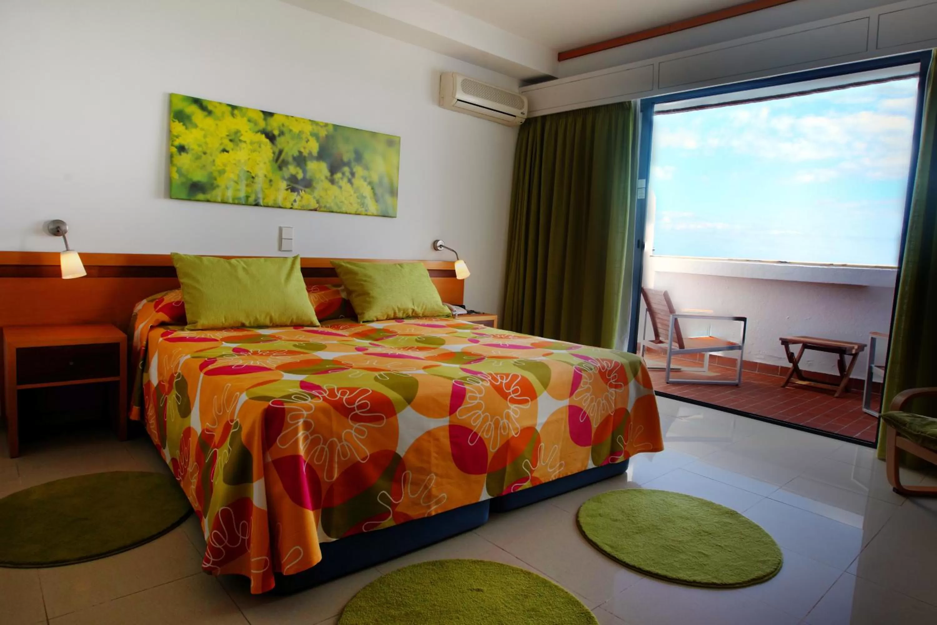 Standard Twin Room with Sea View in Rocamar Exclusive Hotel & Spa - Adults Only