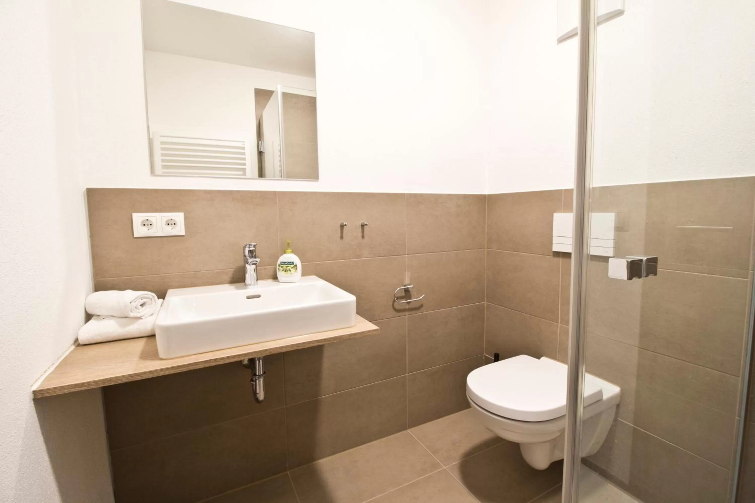 Shower in Green Guest House