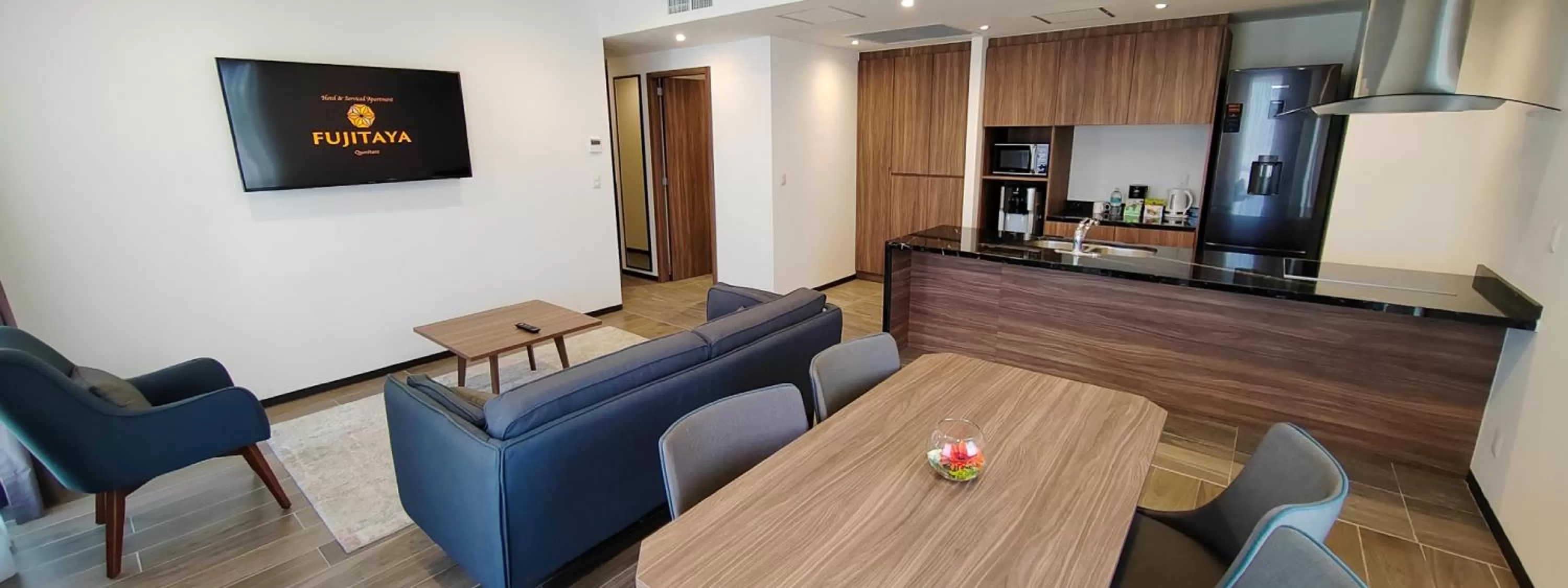 TV and multimedia in FUJITAYA Querétaro