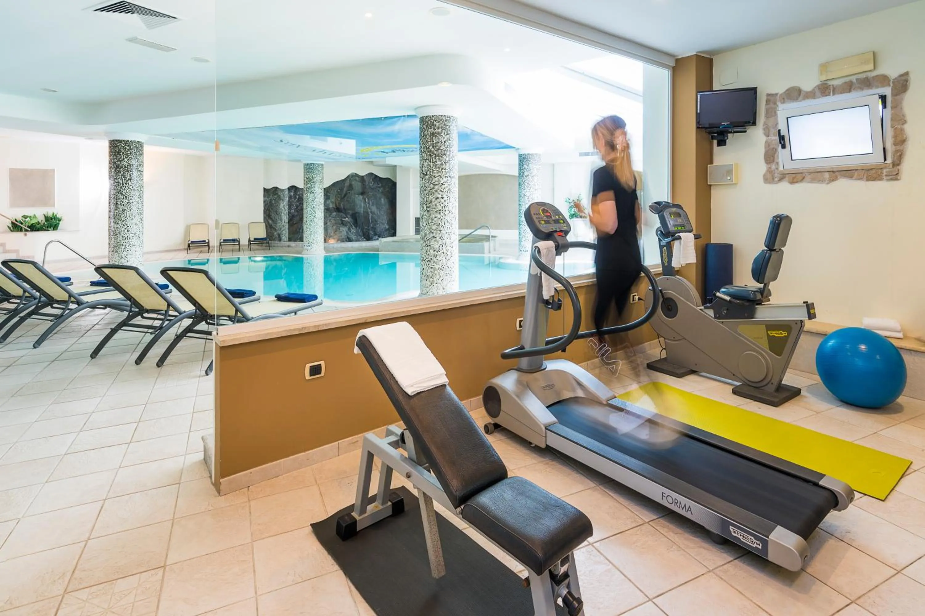 Fitness centre/facilities in Sant Alphio Garden Hotel & SPA