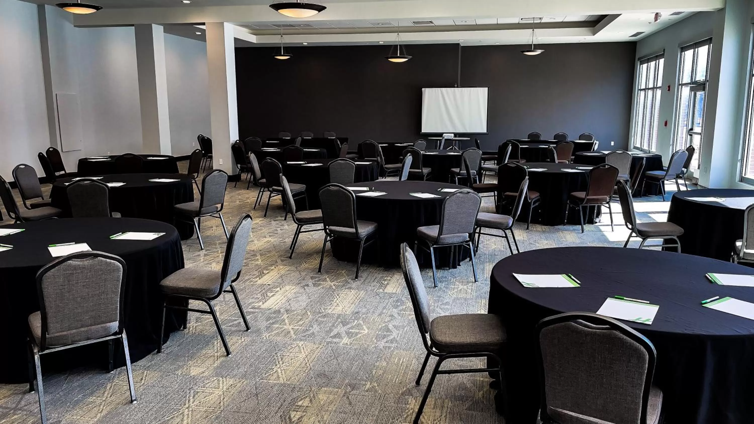 Banquet/Function facilities in Holiday Inn Omaha Downtown - Waterpark by IHG