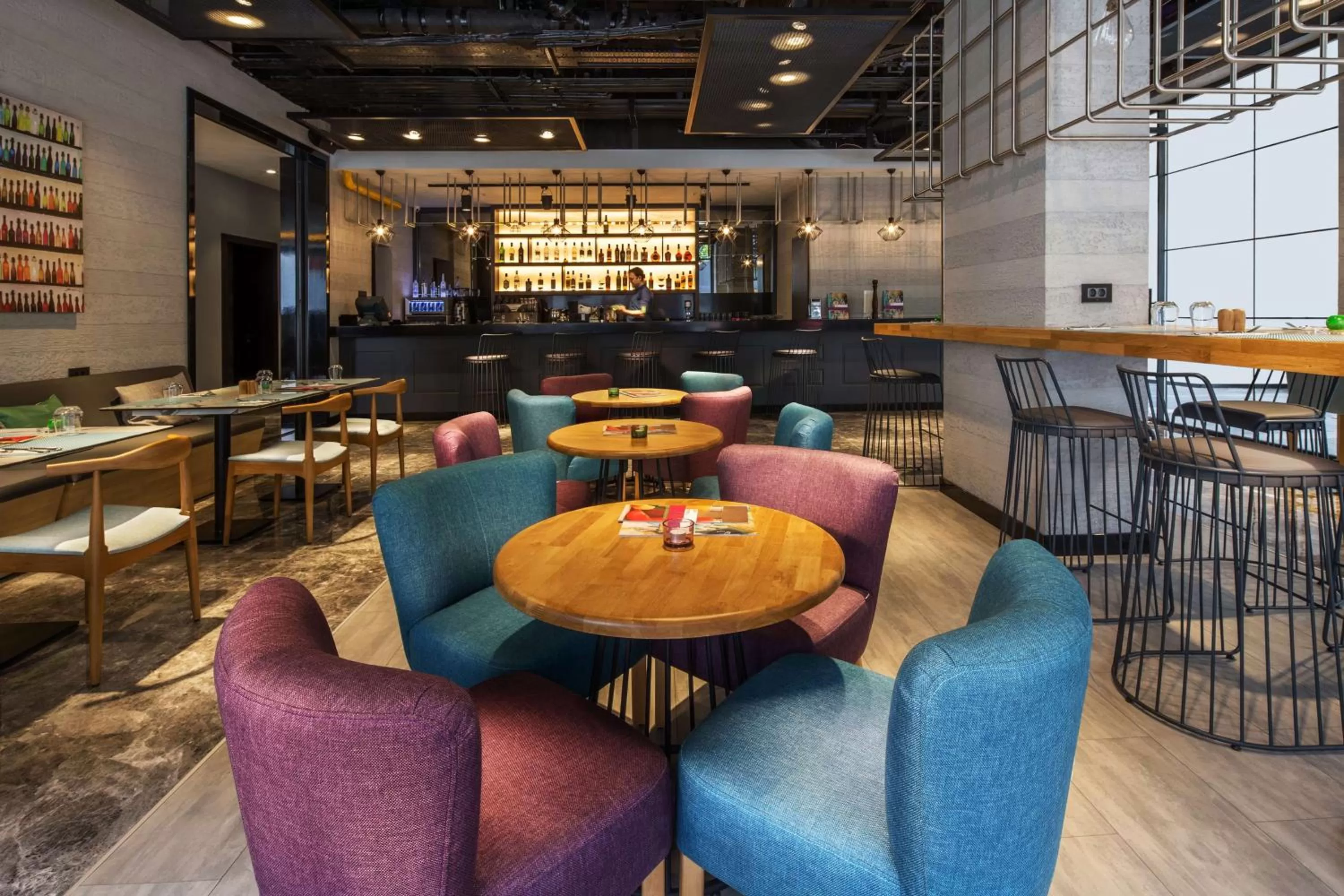 Lounge or bar in Park Inn by Radisson Izmir