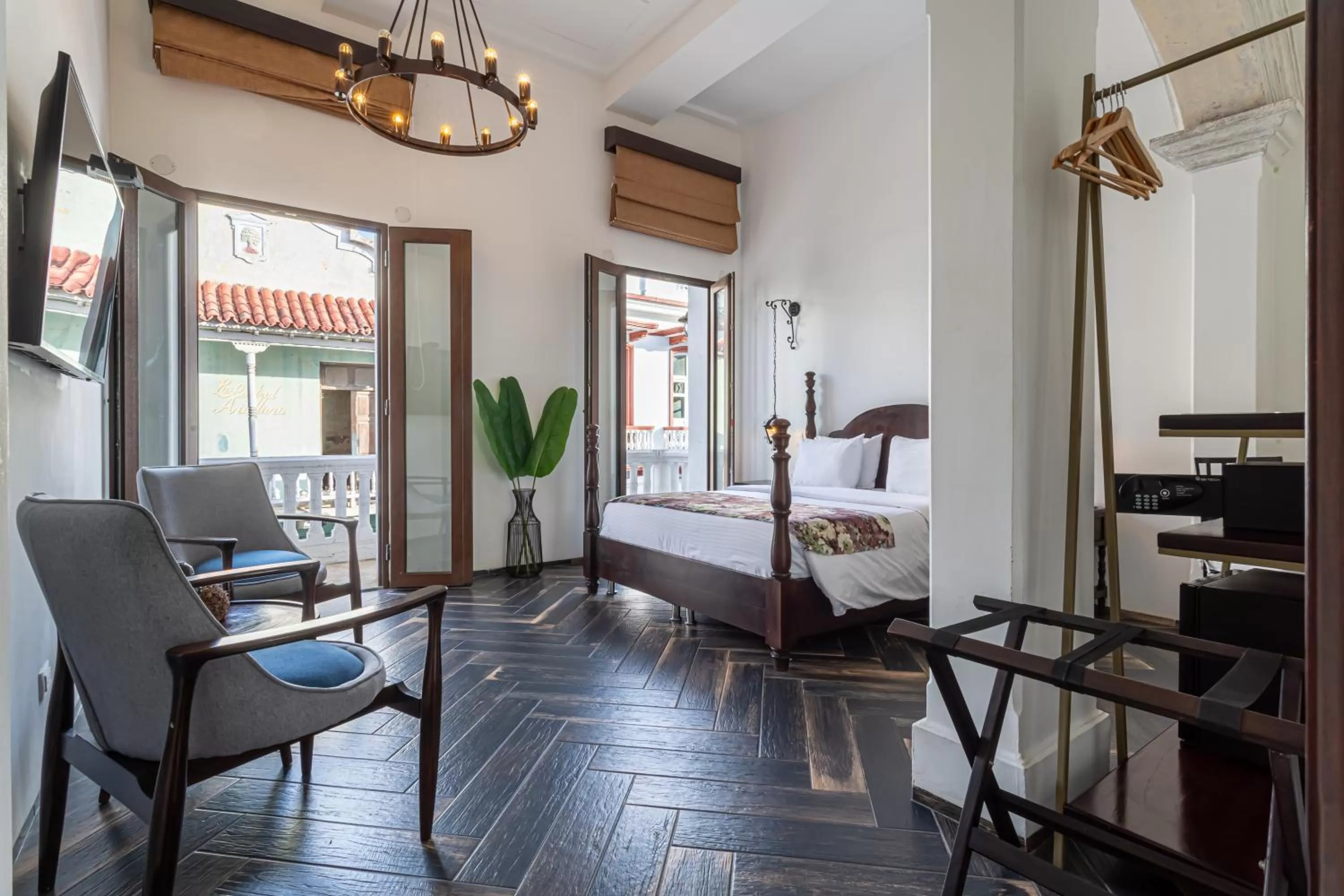 Living room, Bed in Soy Local Insignia