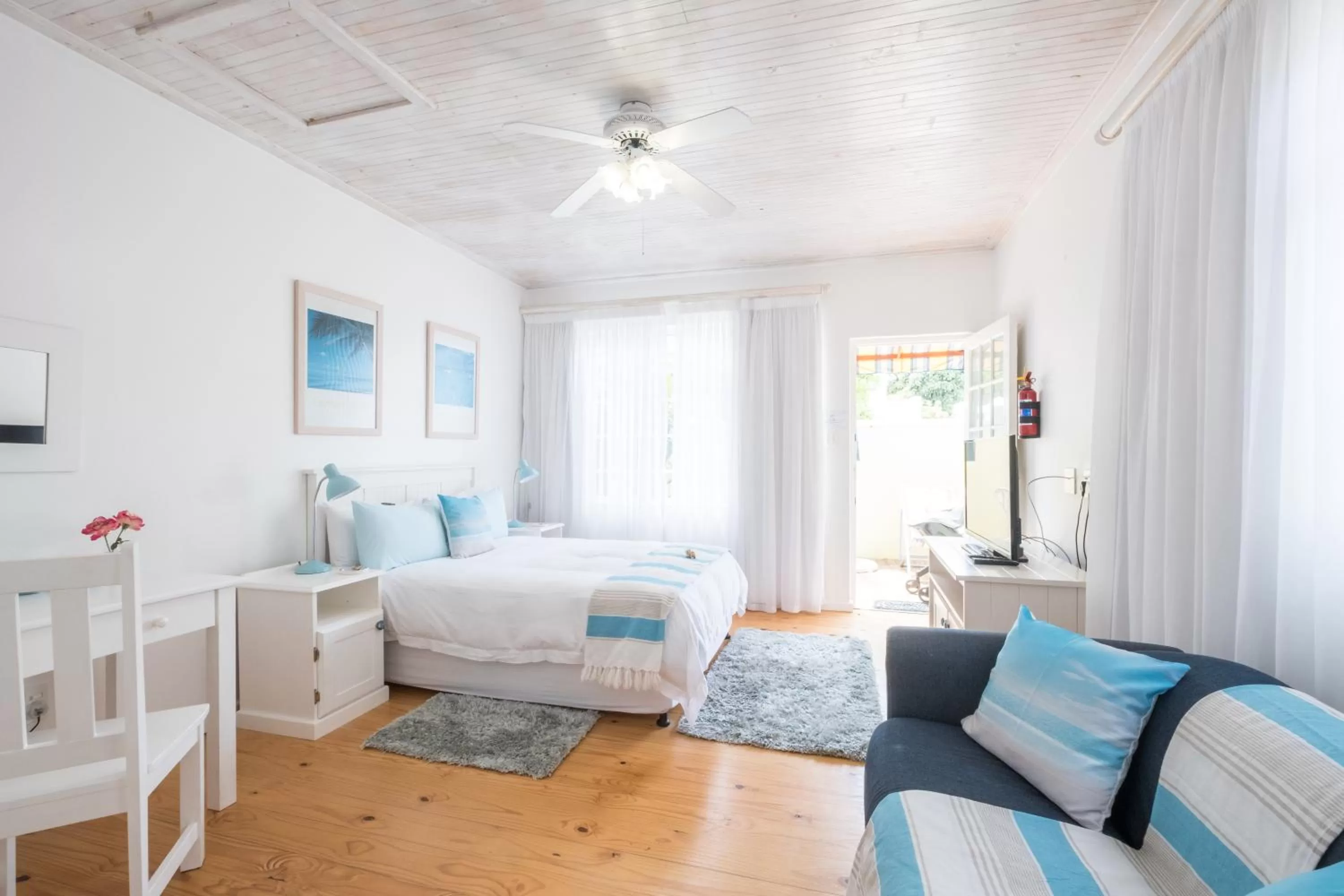 Photo of the whole room, Bed in On the Bay