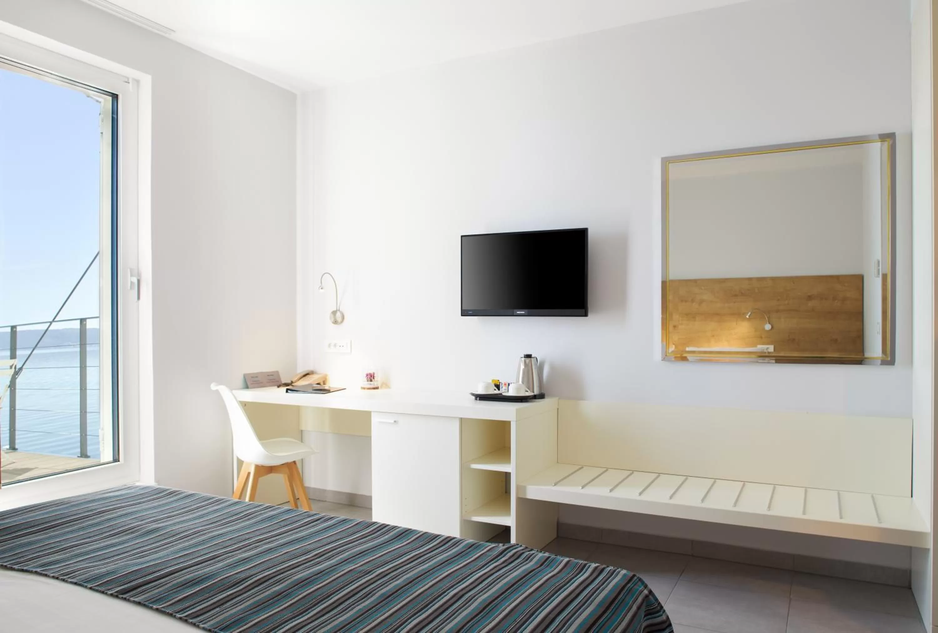 Coffee/tea facilities, Bed in Hotel Štacija