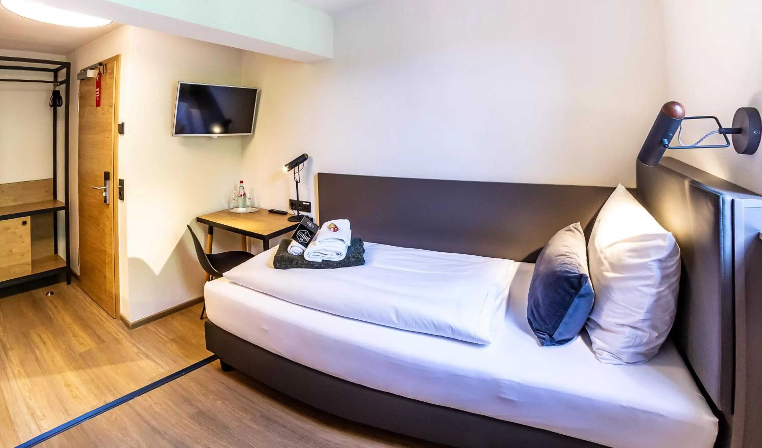 Bed in STEINHAUS 1718