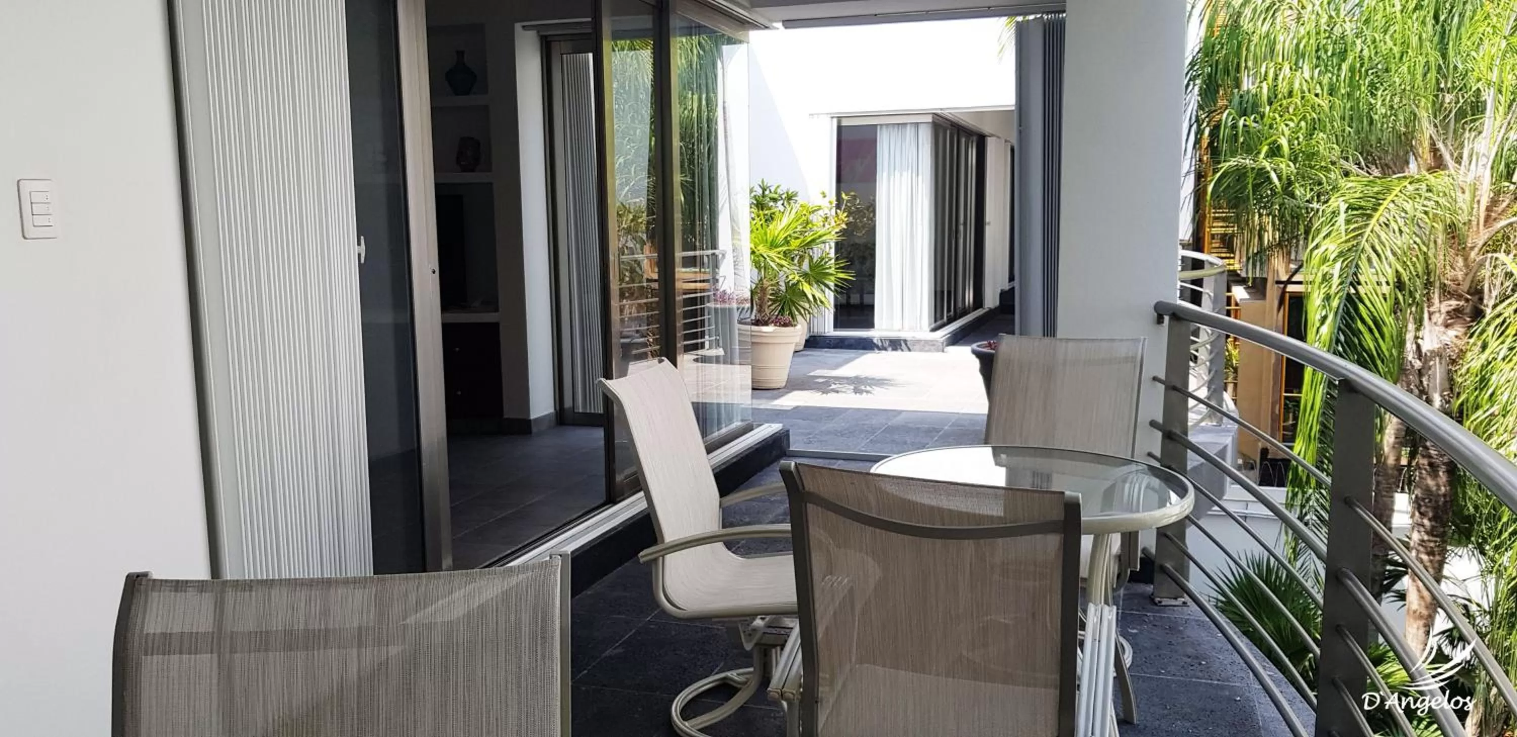 Balcony/Terrace in Dangelos Hotel on Fifth Avenue