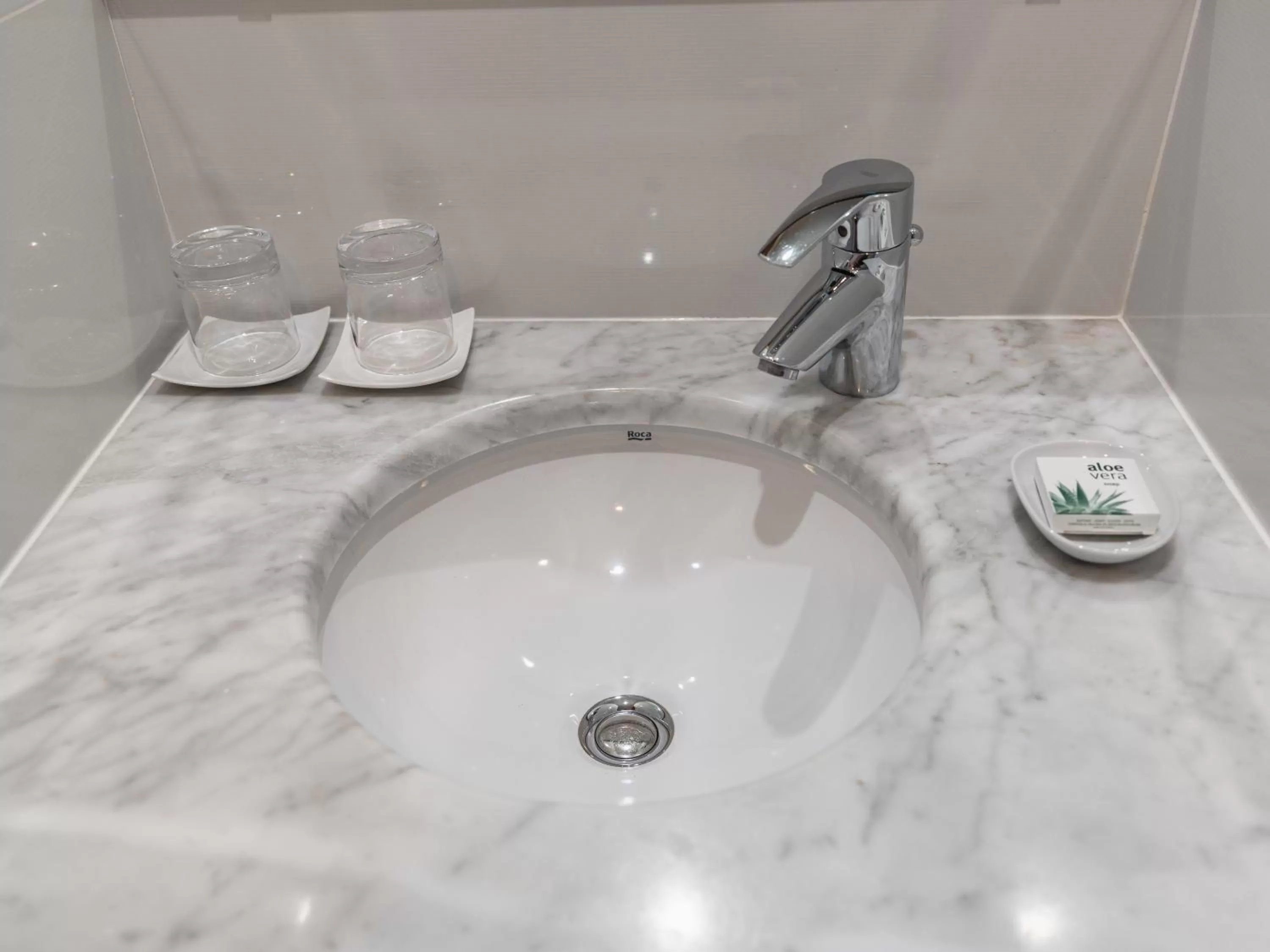 Bathroom in Guest House Douro