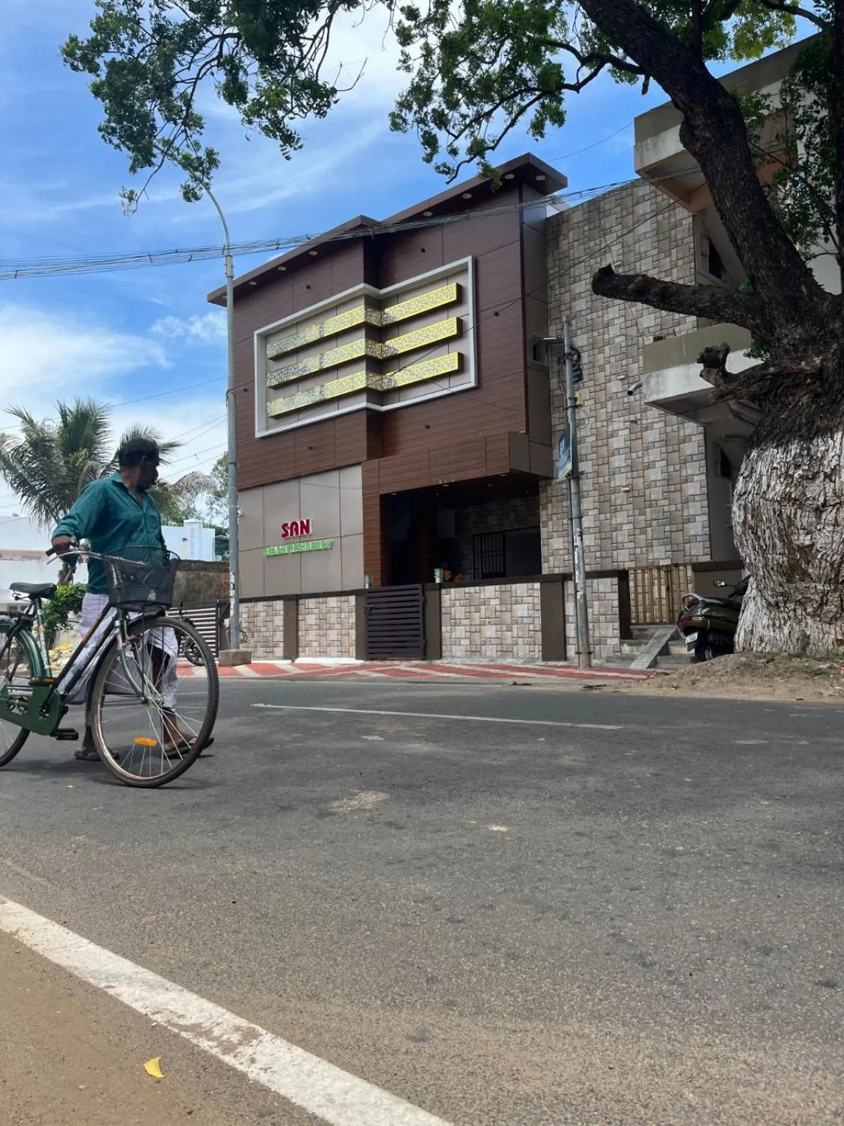 Property building in SAN BEACH RESIDENCY