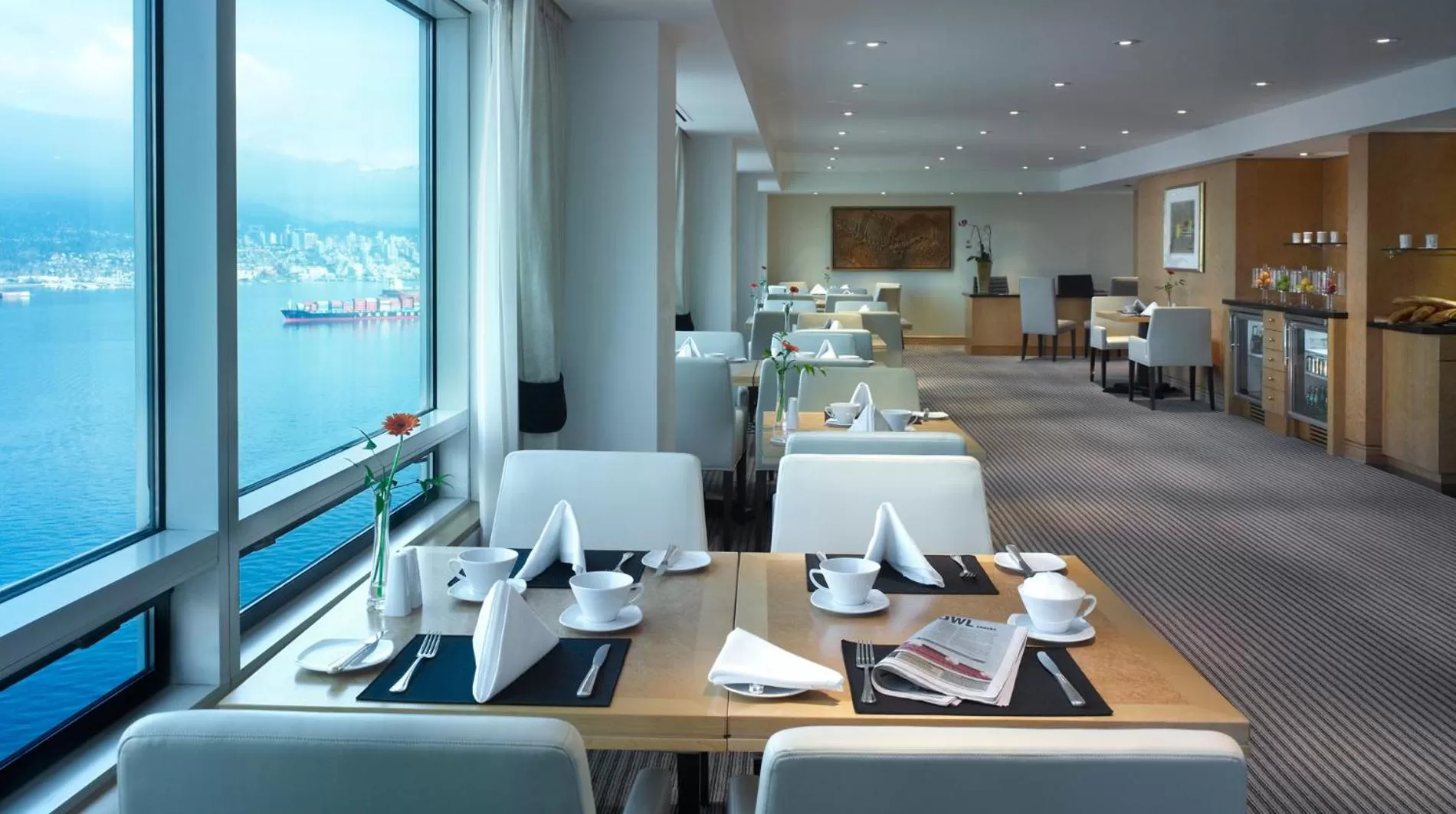 Restaurant/places to eat in Pan Pacific Vancouver