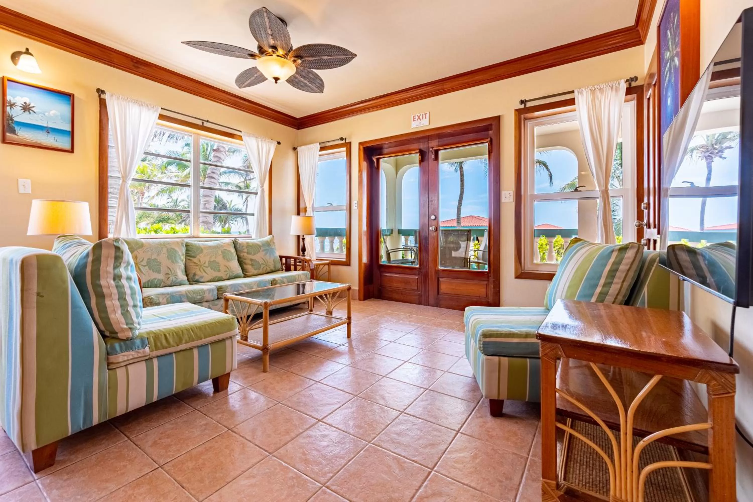 Living room in Belizean Shores Resort