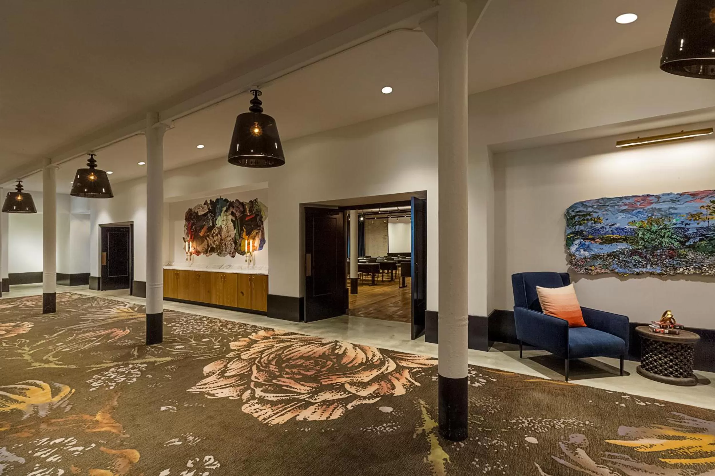 Banquet/Function facilities in Crossroads Hotel