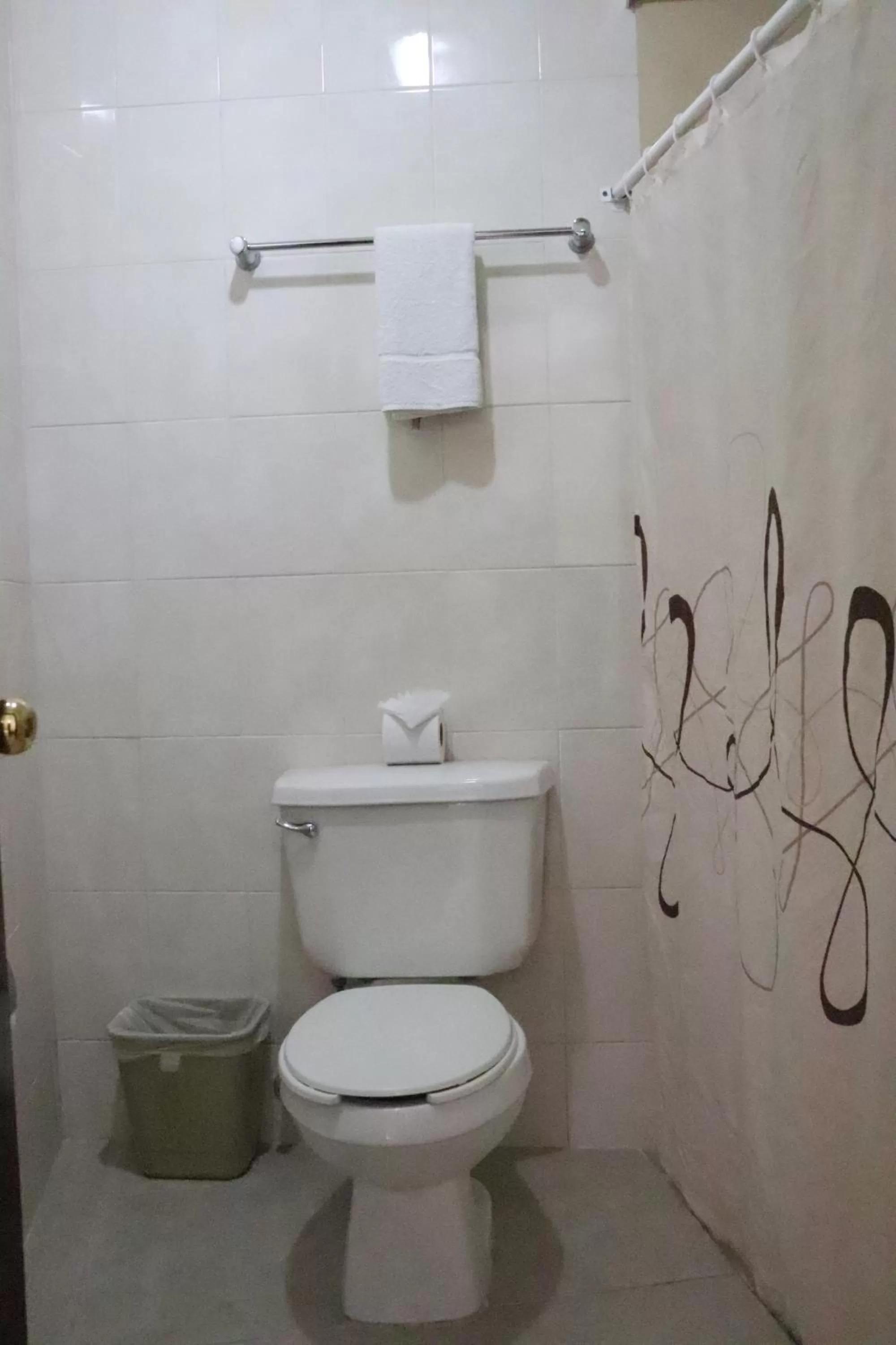 Bathroom in Hotel Caribe