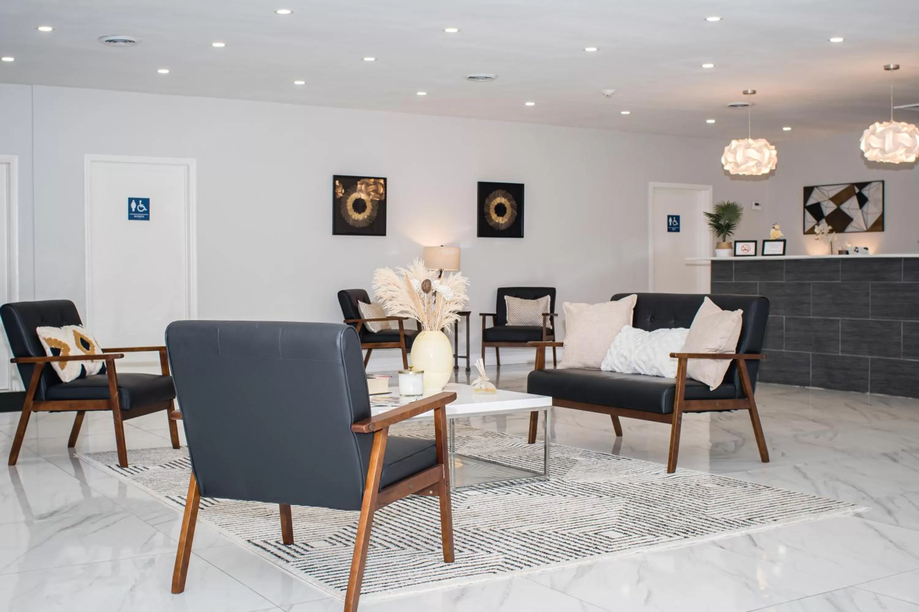 Lobby or reception in Baymont by Wyndham Altamonte Springs