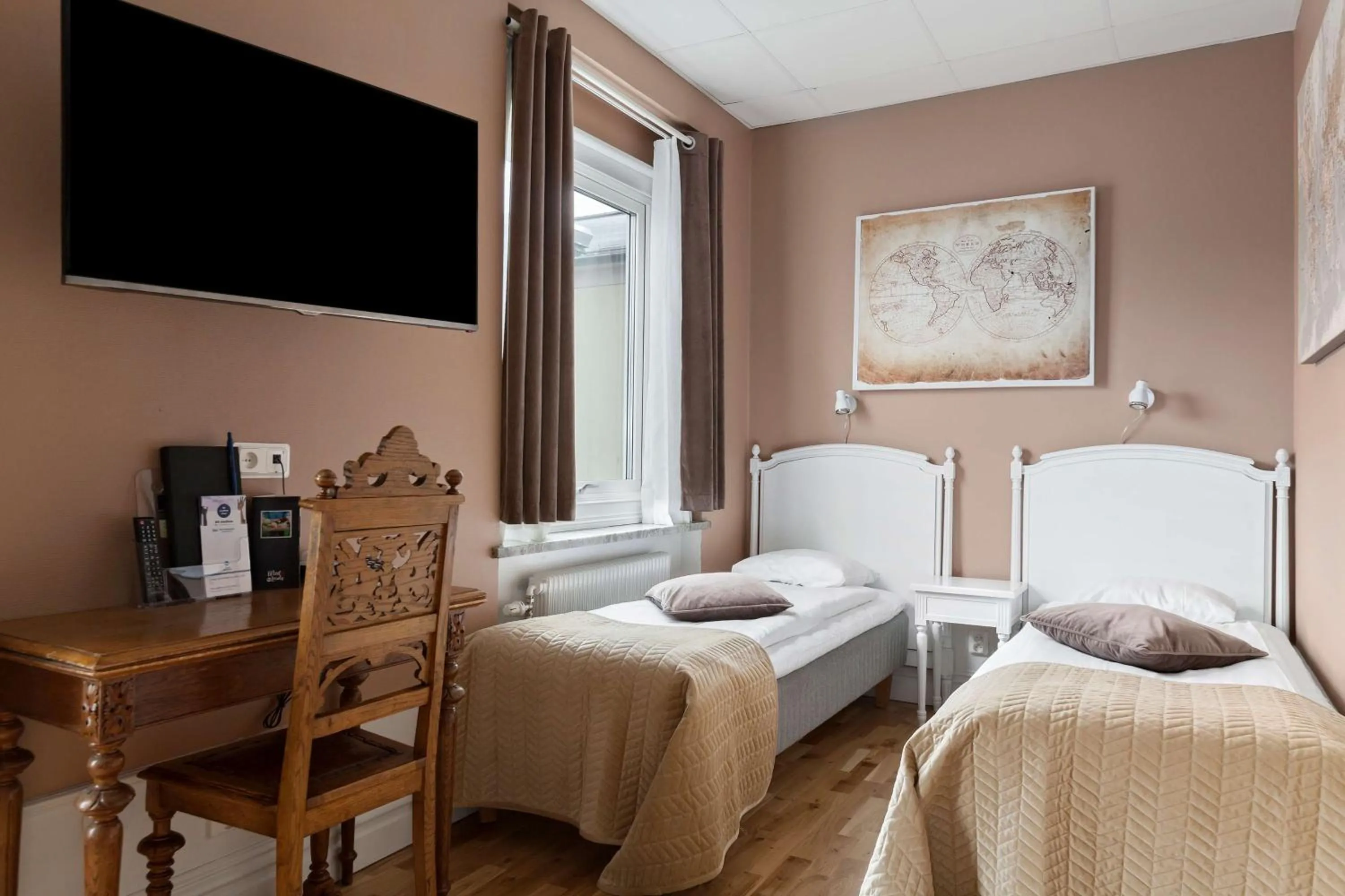 Bedroom, Bed in Best Western Vetlanda Stadshotell