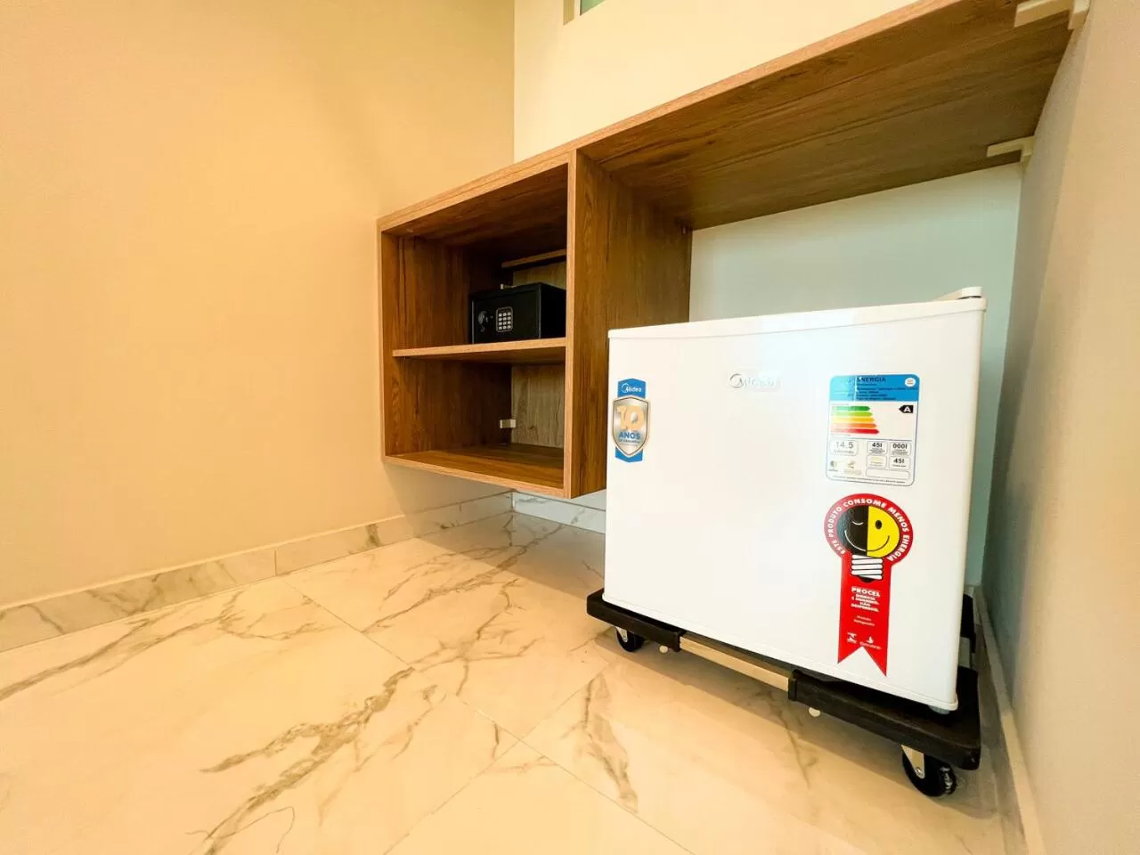 oven in Pousada Marítimos